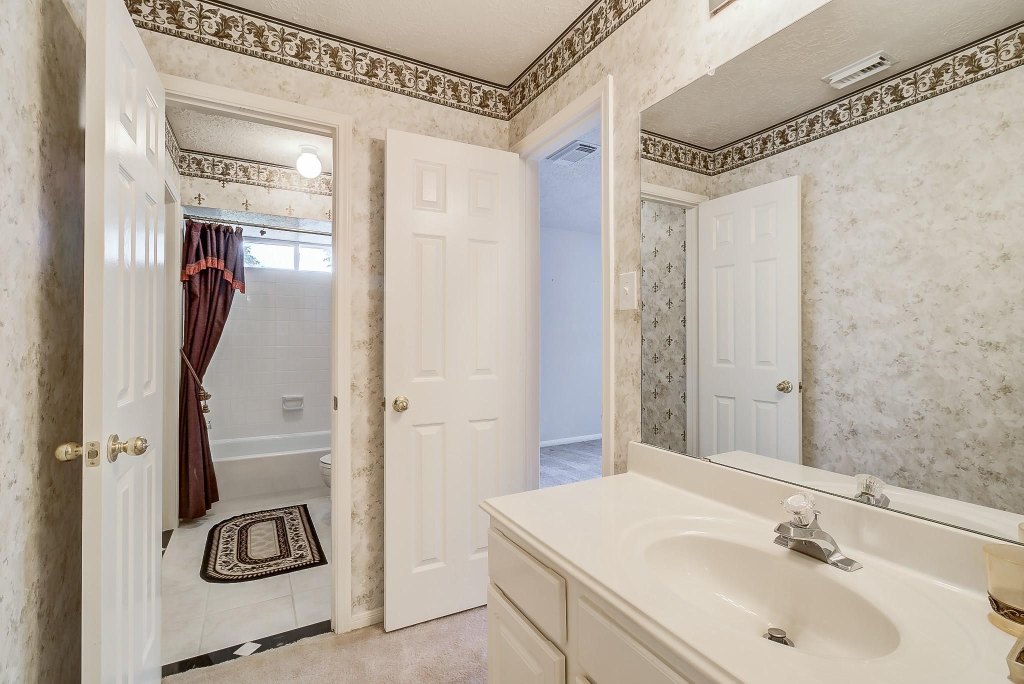 17323 Jackson Pines Drive Property Photo 31