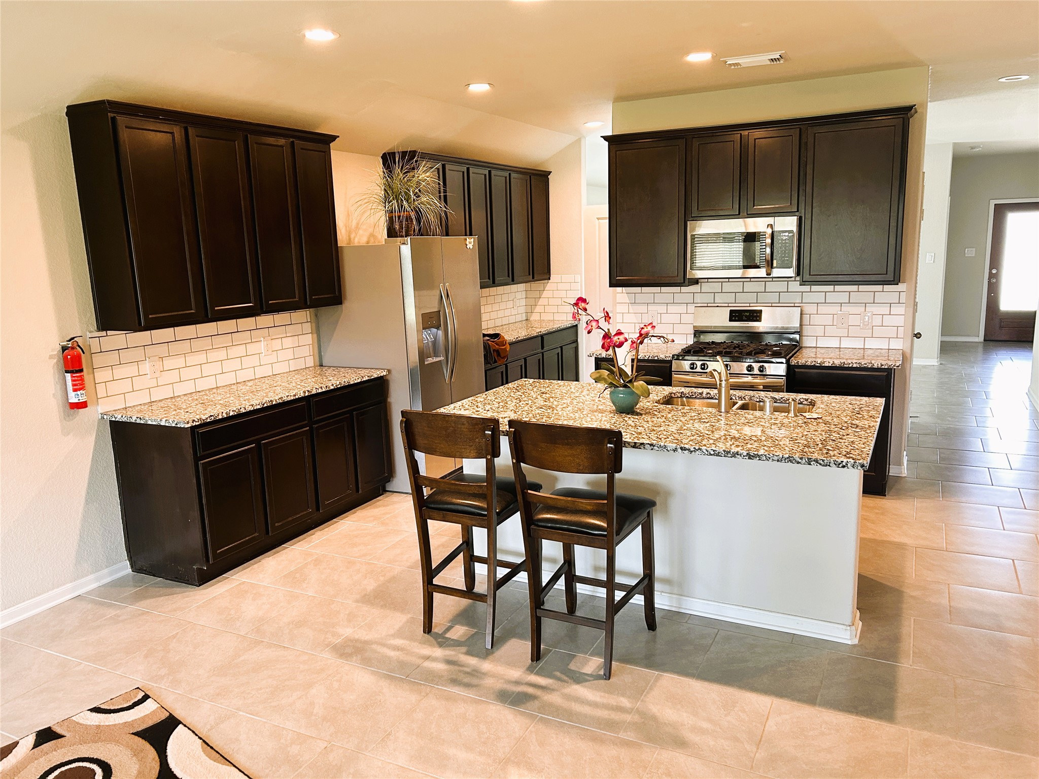 1402 Central Heights Drive Property Photo 5