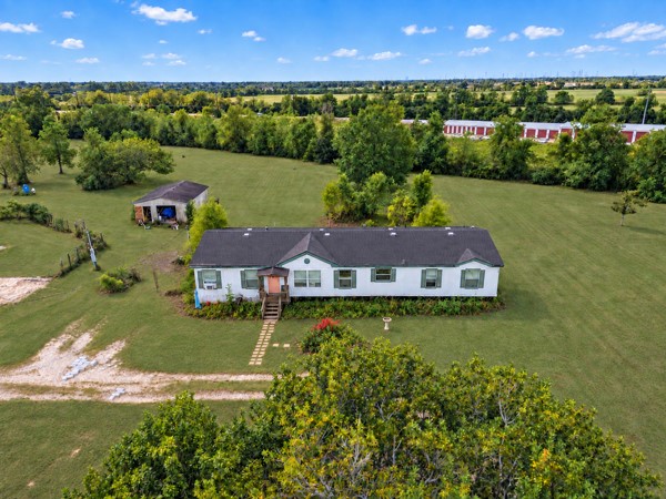 24153 A J Foyt Road Property Photo 4
