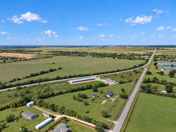 24153 A J Foyt Road Property Photo 13