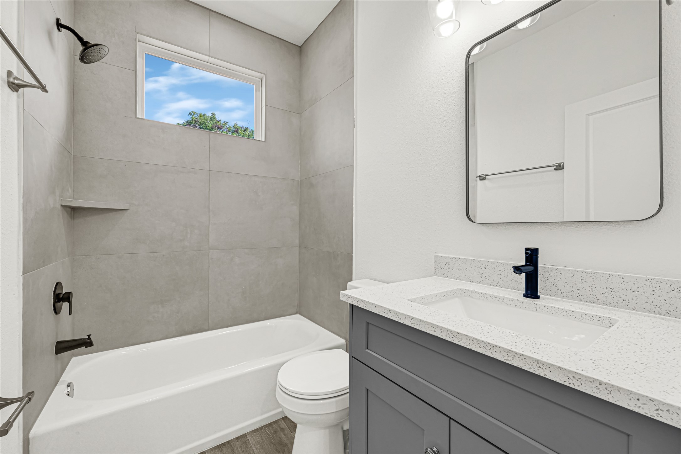 8445 Furray Road B Property Photo 11