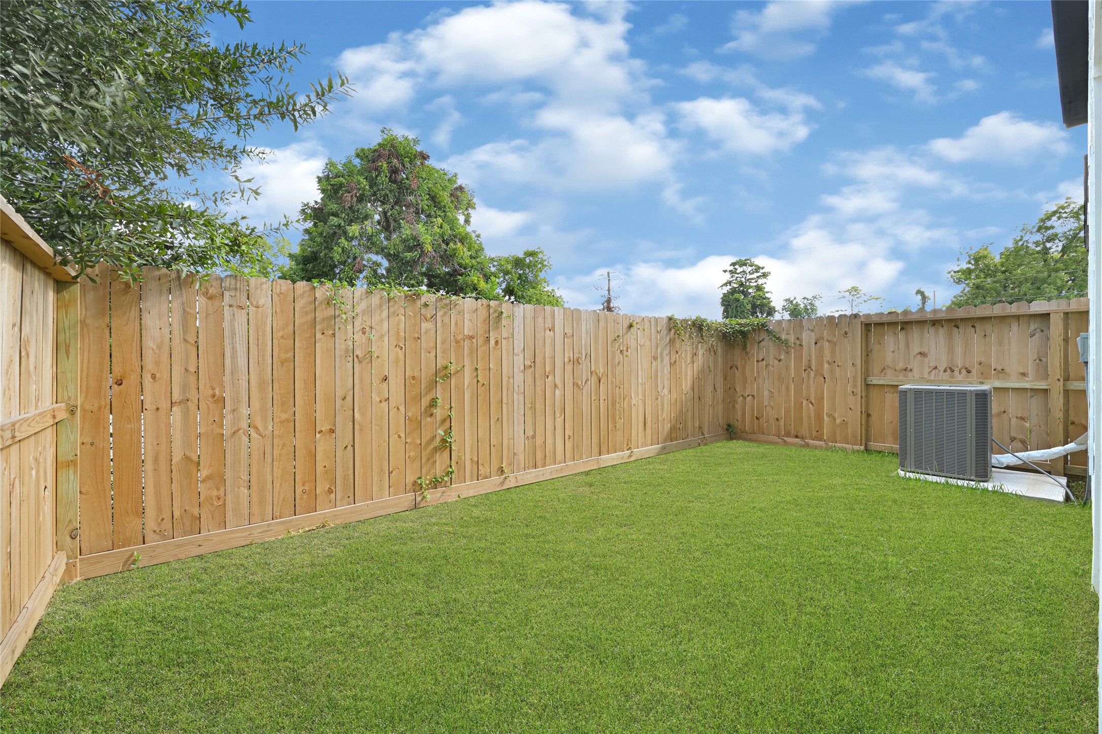 8445 Furray Road B Property Photo 14