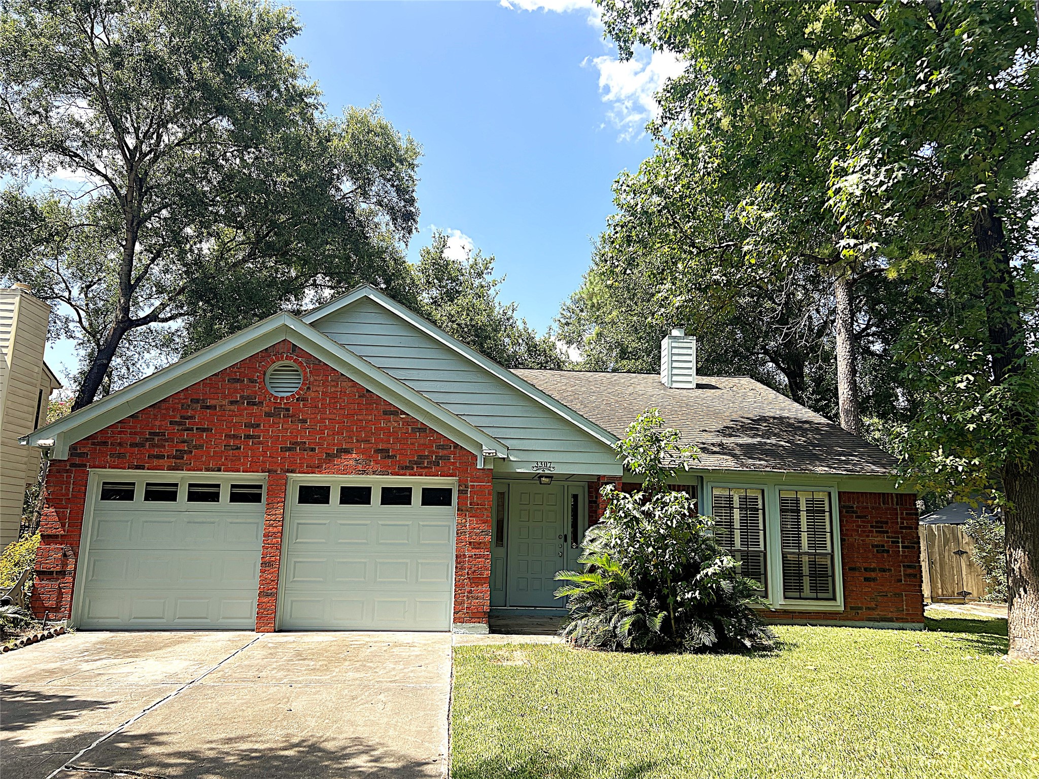 3307 Golden Willow Drive Property Photo 1