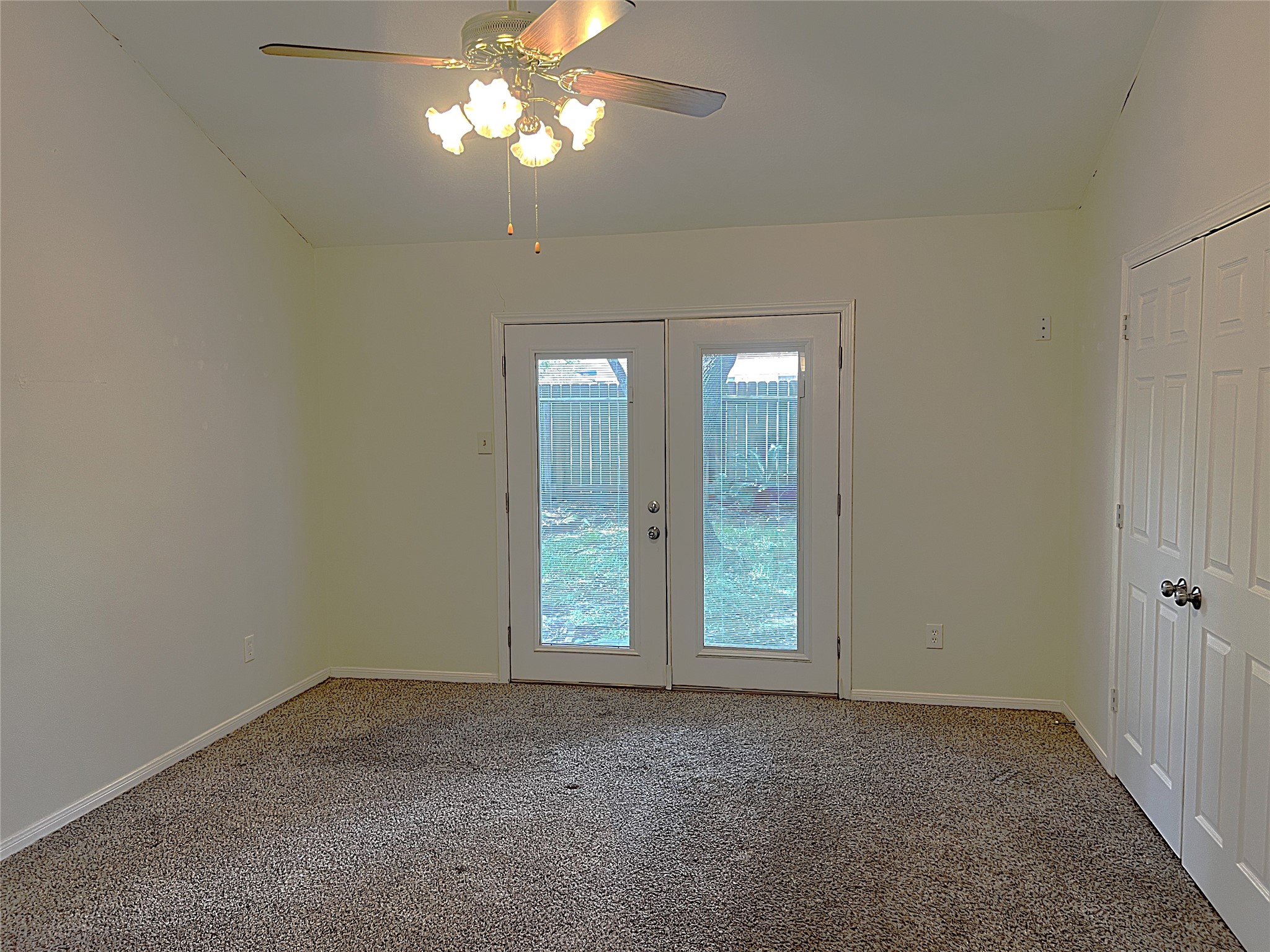 3307 Golden Willow Drive Property Photo 22
