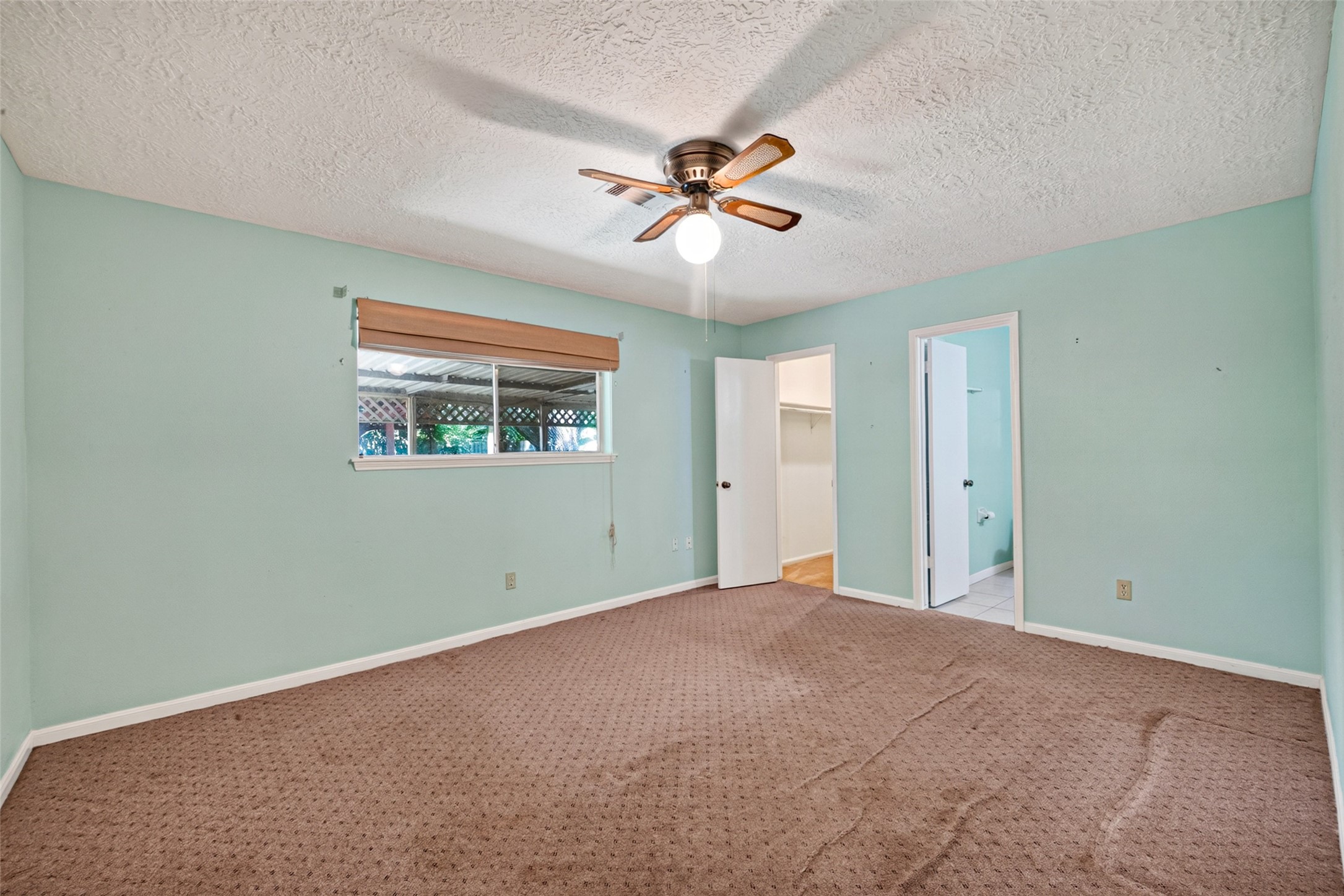 4606 Chaparral Drive Property Photo 6