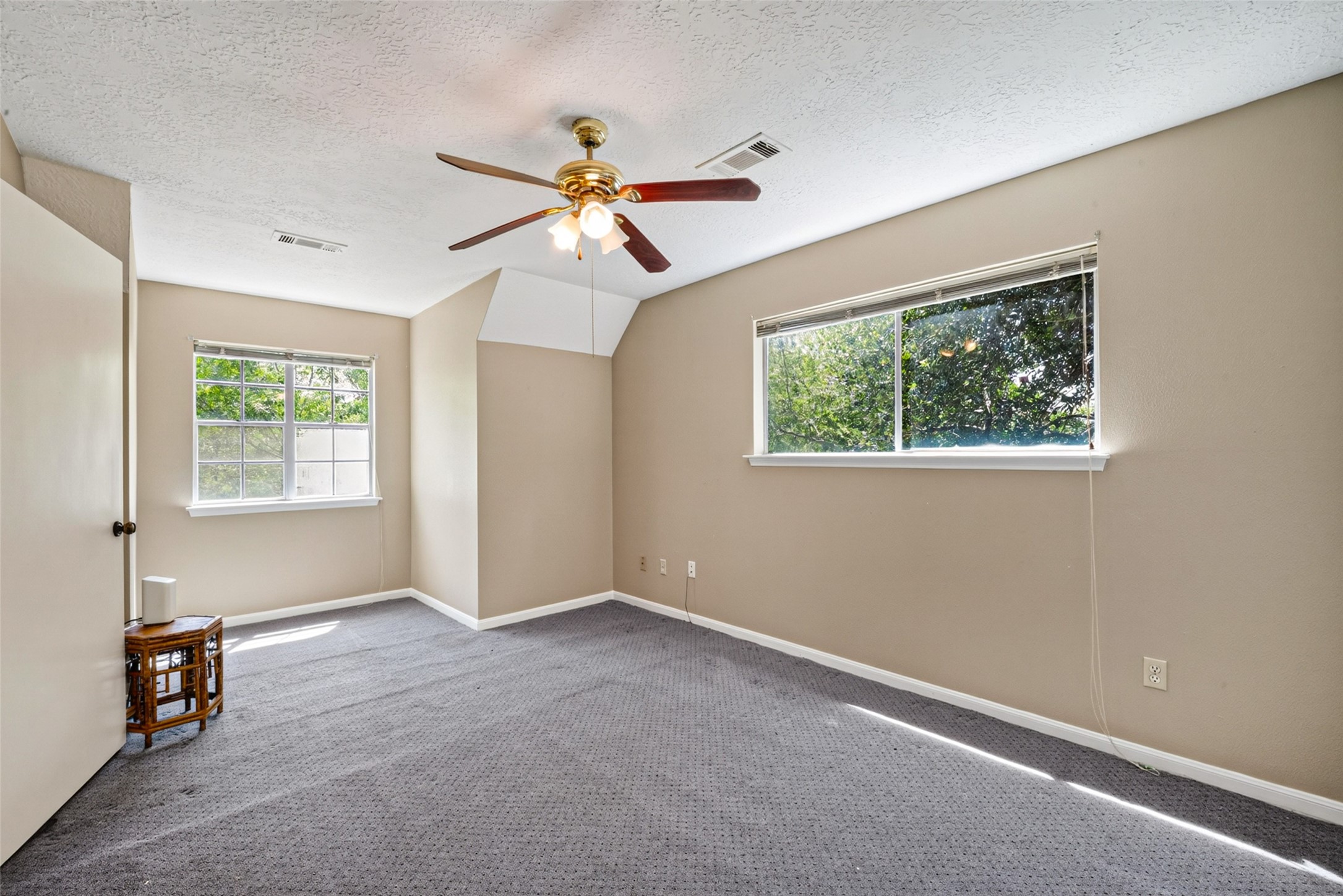 4606 Chaparral Drive Property Photo 8