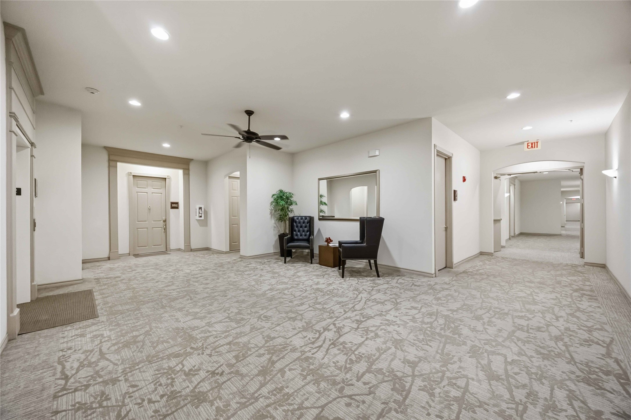 2400 Mccue Road 252 Property Photo 9
