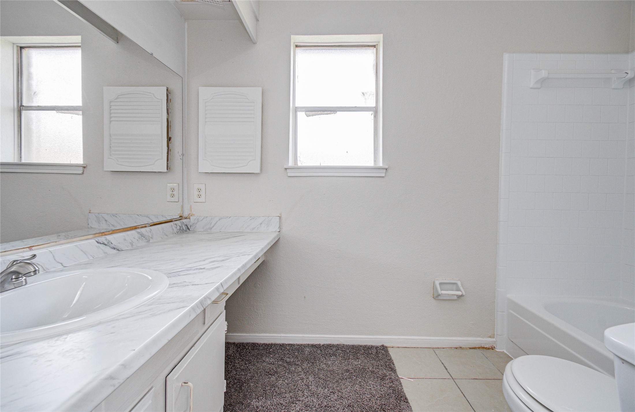7015 Maple Fox Drive Property Photo 22