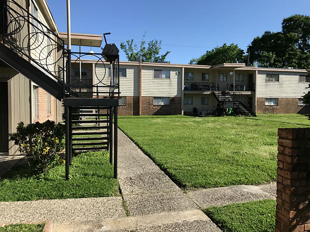 638 Heidrich St Street 23 Property Photo 7
