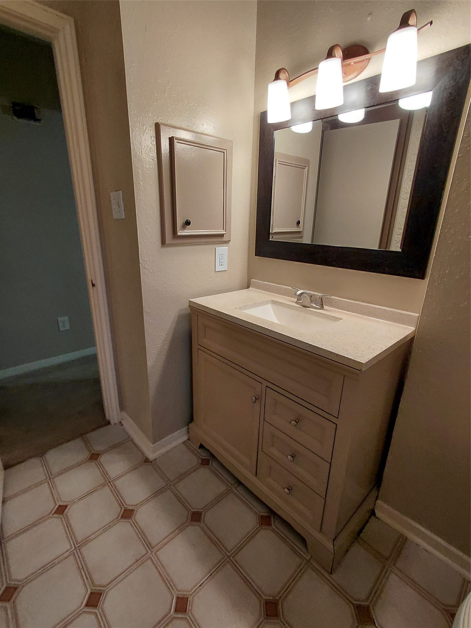 23111 Lone Wolf Trail Property Photo 19