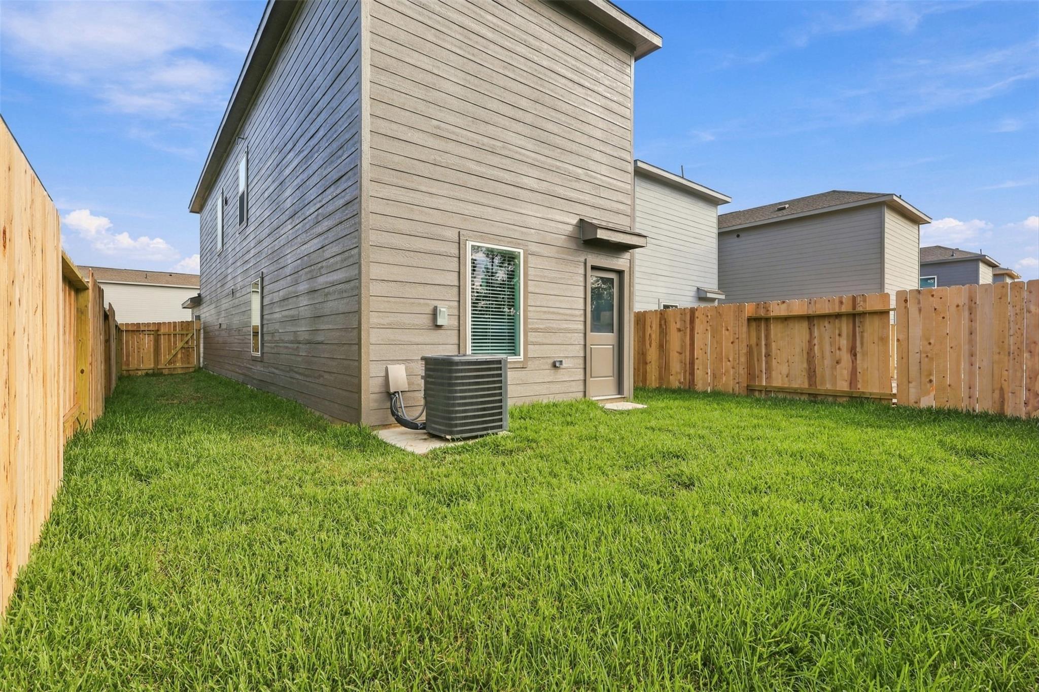 17222 Cymbal Lane Property Photo 24