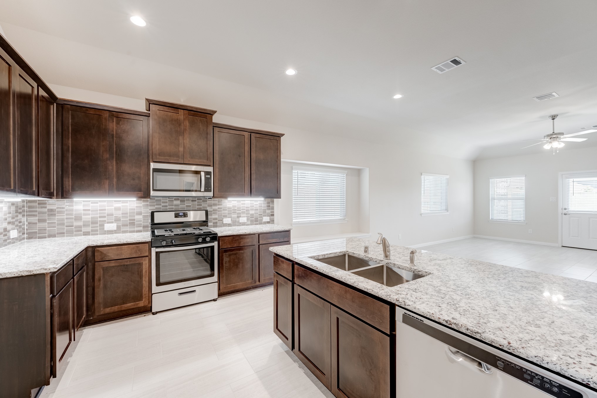 2414 Brich Manor Drive Property Photo 10