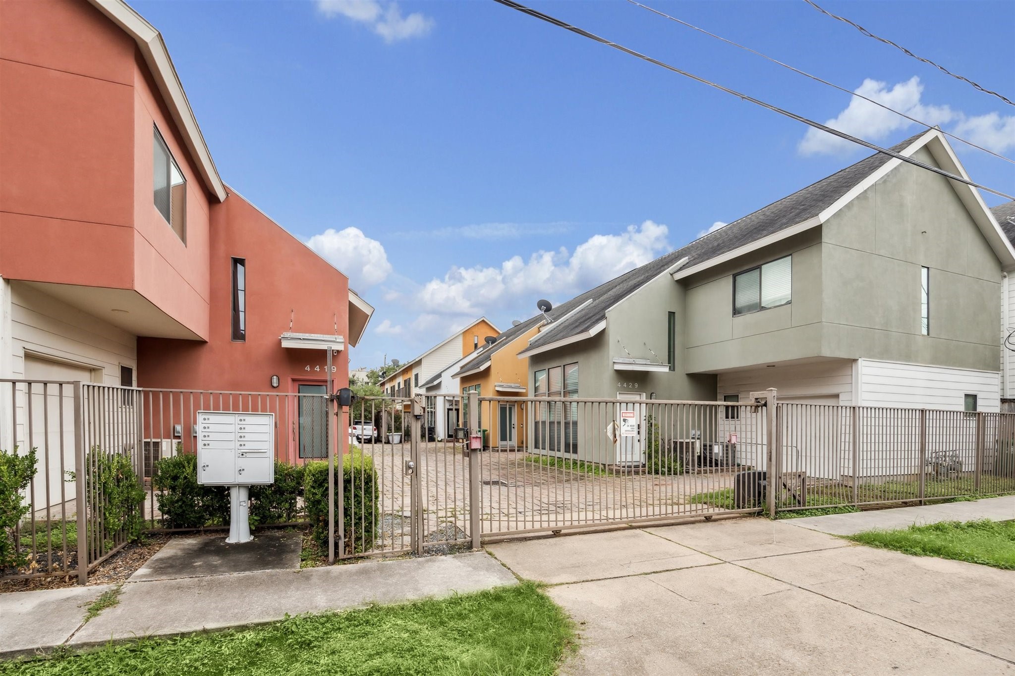 4427 Eigel Street Property Photo 2