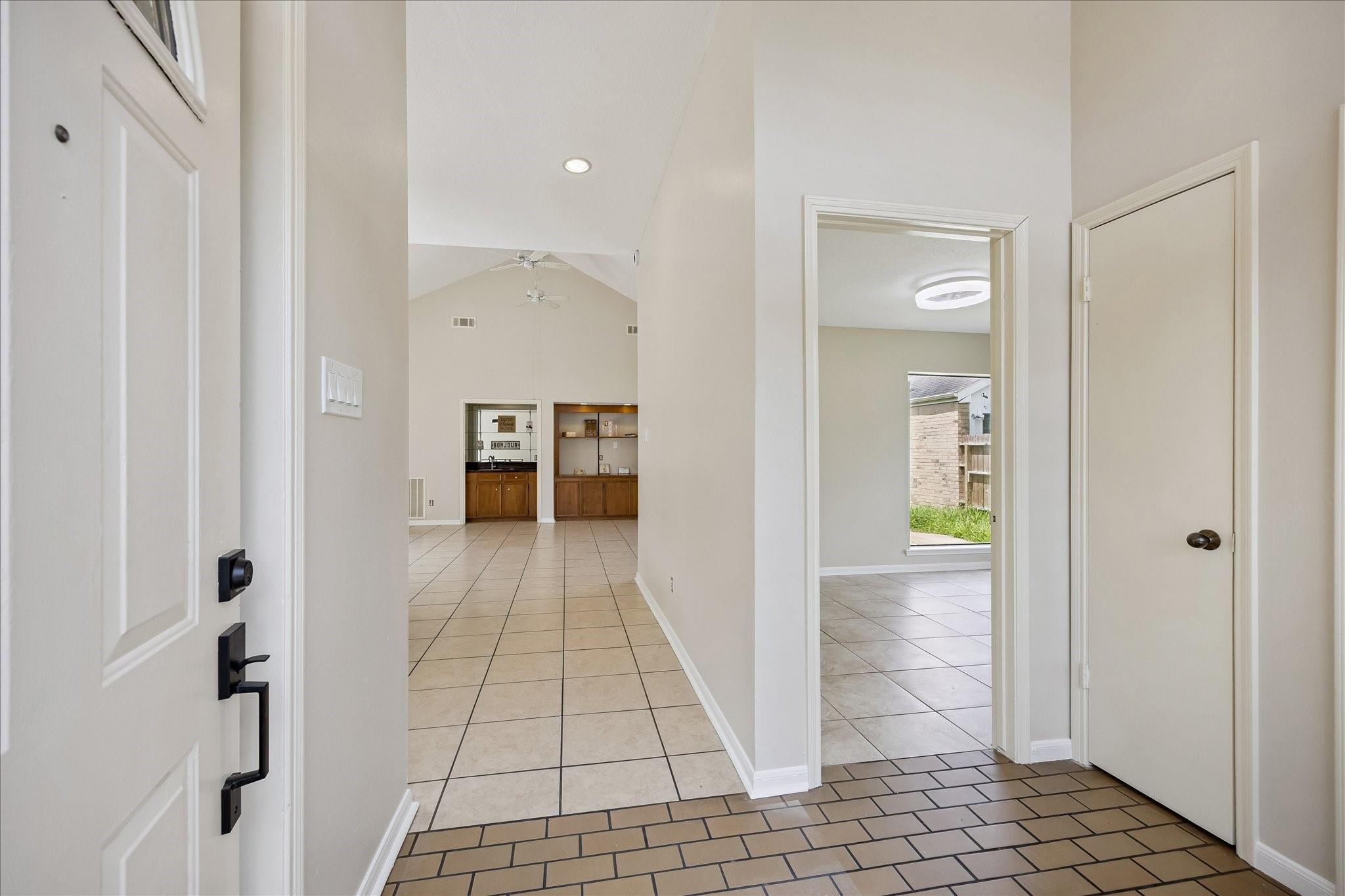 8018 Cobblefield Lane Property Photo 2