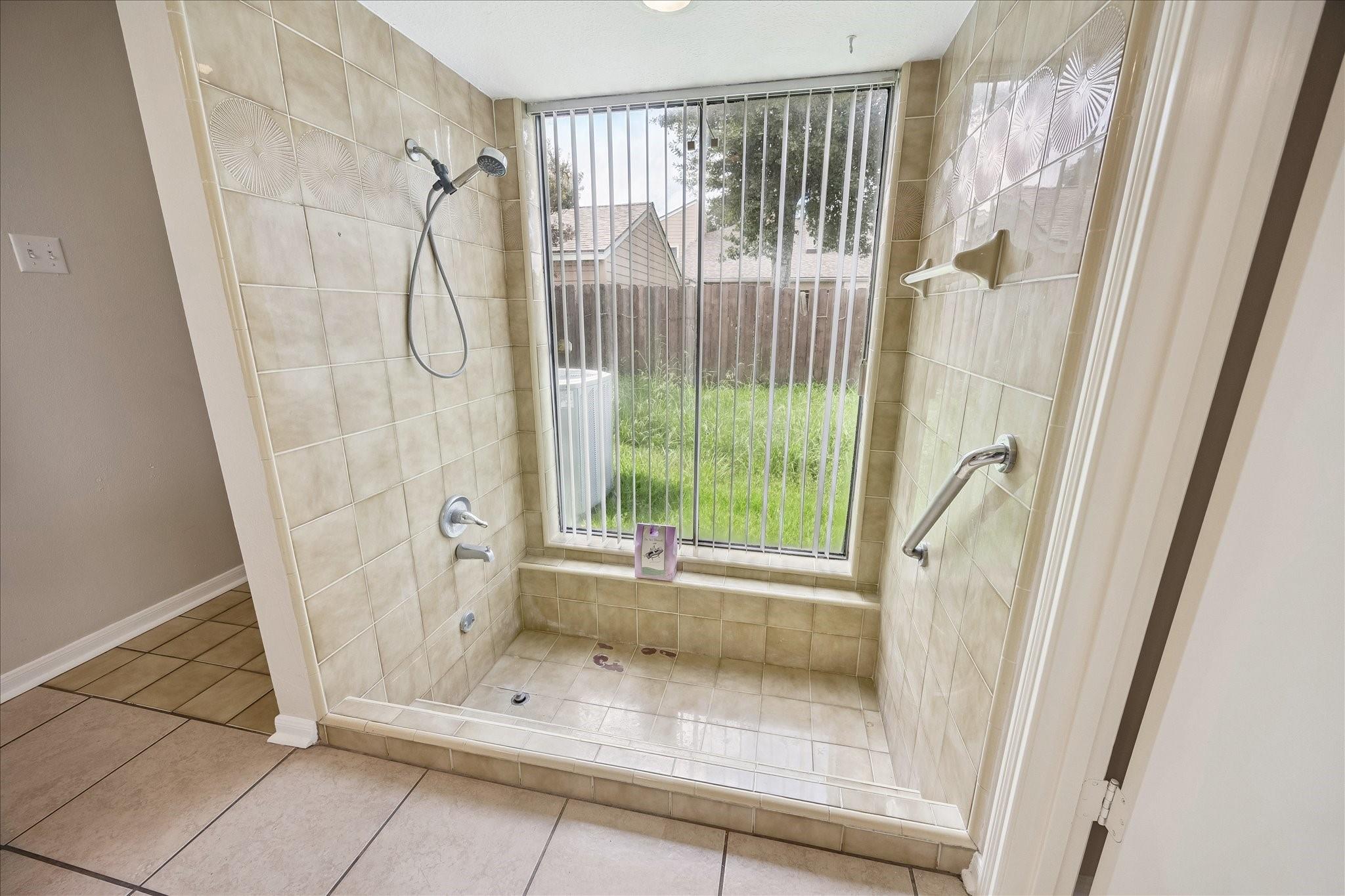 8018 Cobblefield Lane Property Photo 16