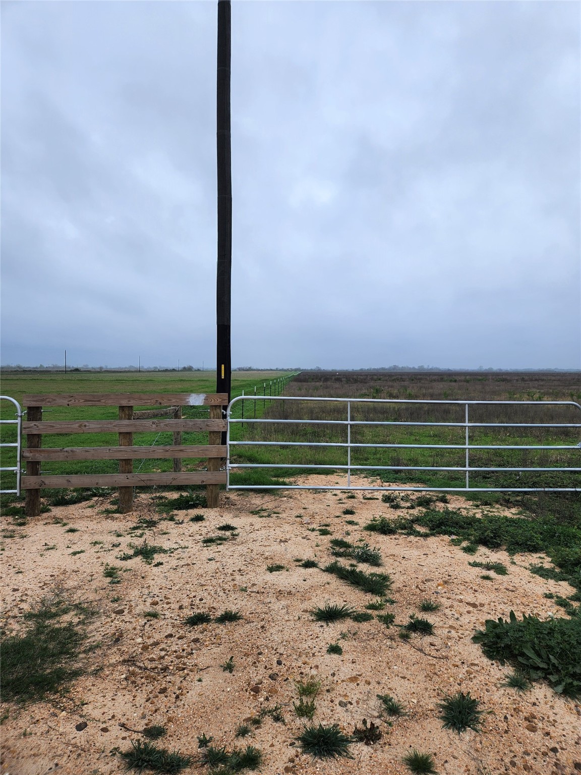 Tbd Fm 2761 Property Photo 1