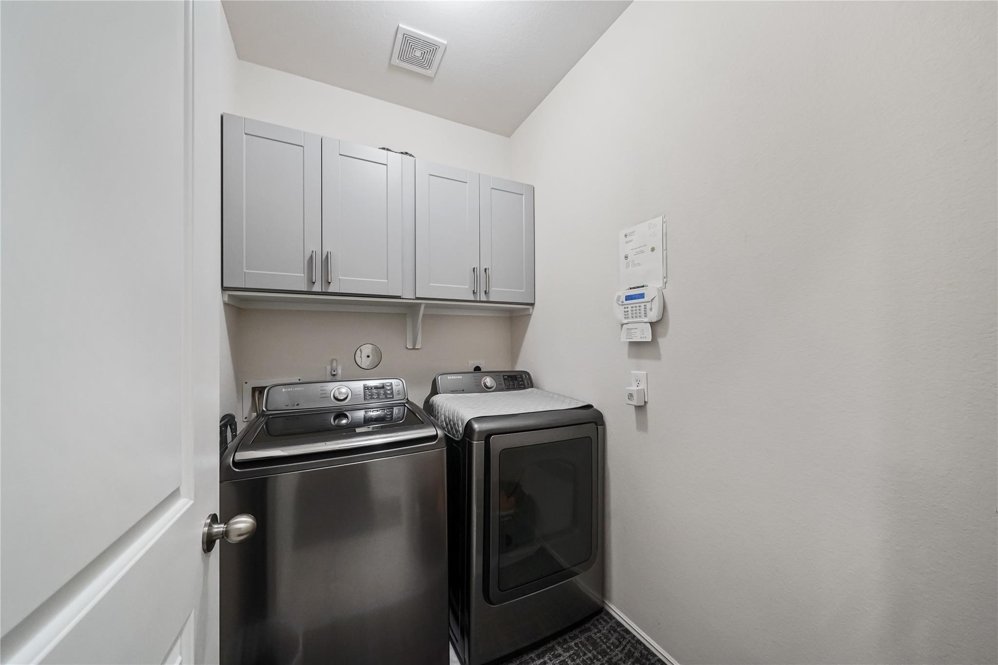 16330 Hillside Garden Lane Property Photo 17