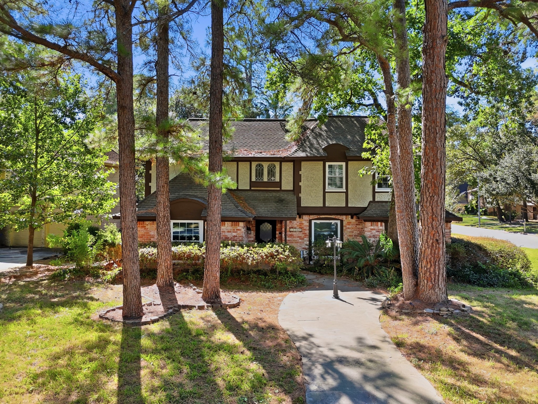 16155 Hexham Drive Property Photo 32