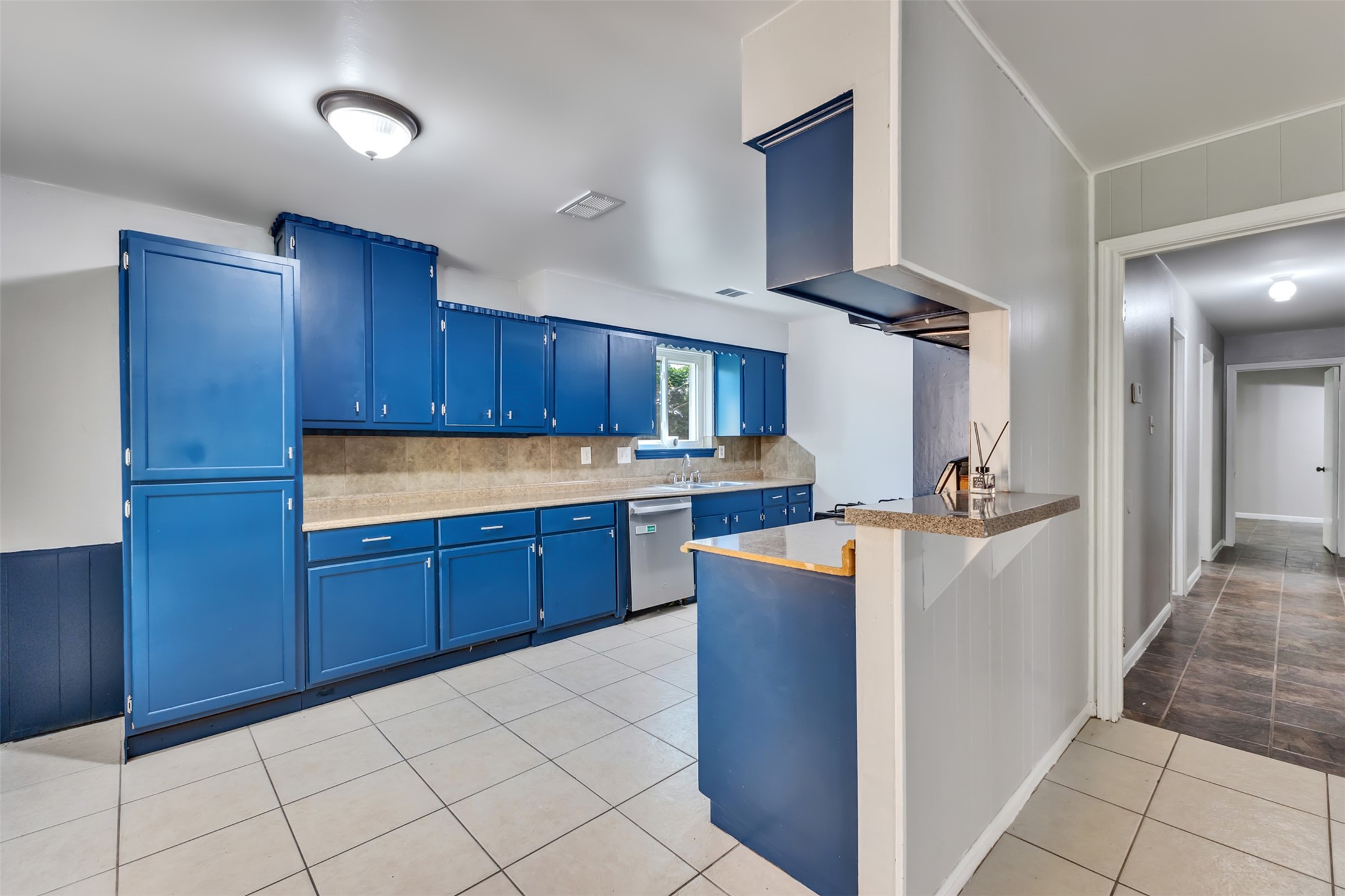 4919 Connorvale Road Property Photo 15