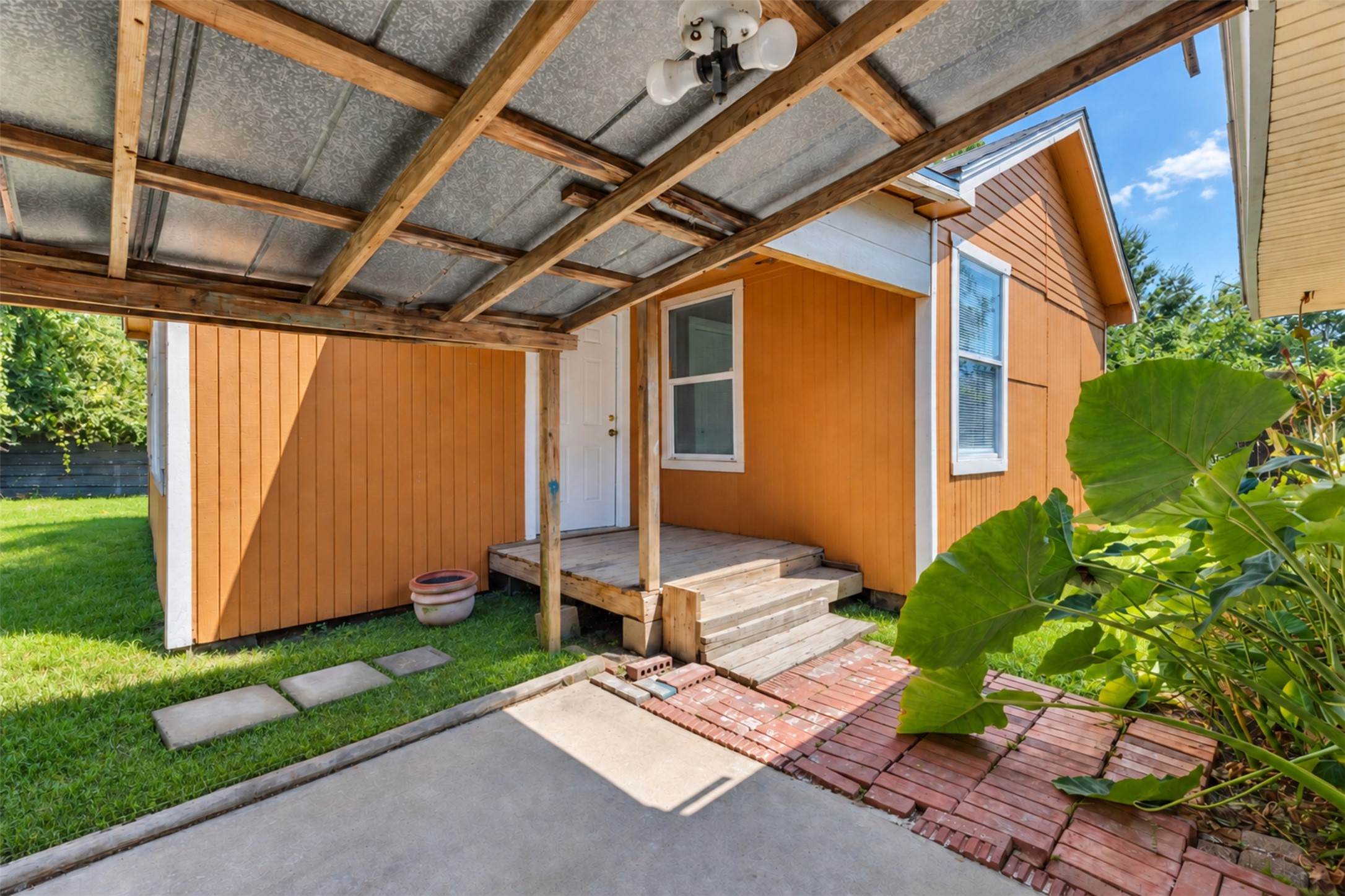 4919 Connorvale Road Property Photo 25