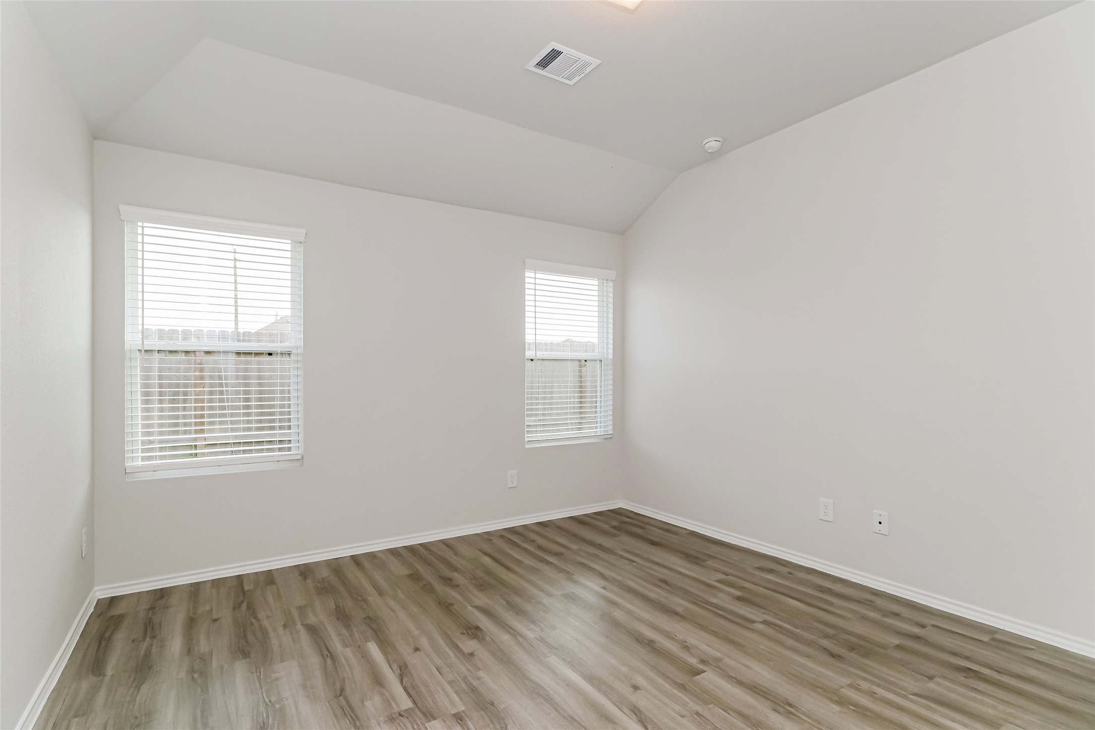 22274 Porter Mountain Trail Property Photo 14