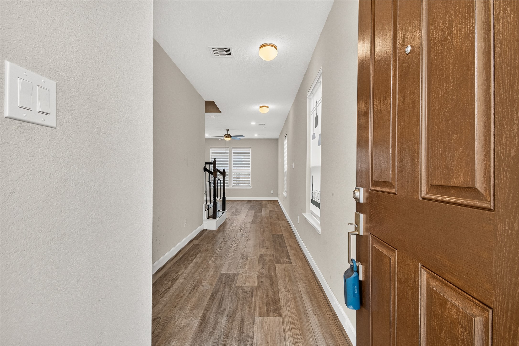 10214 Pinewood Fox Drive Property Photo 7