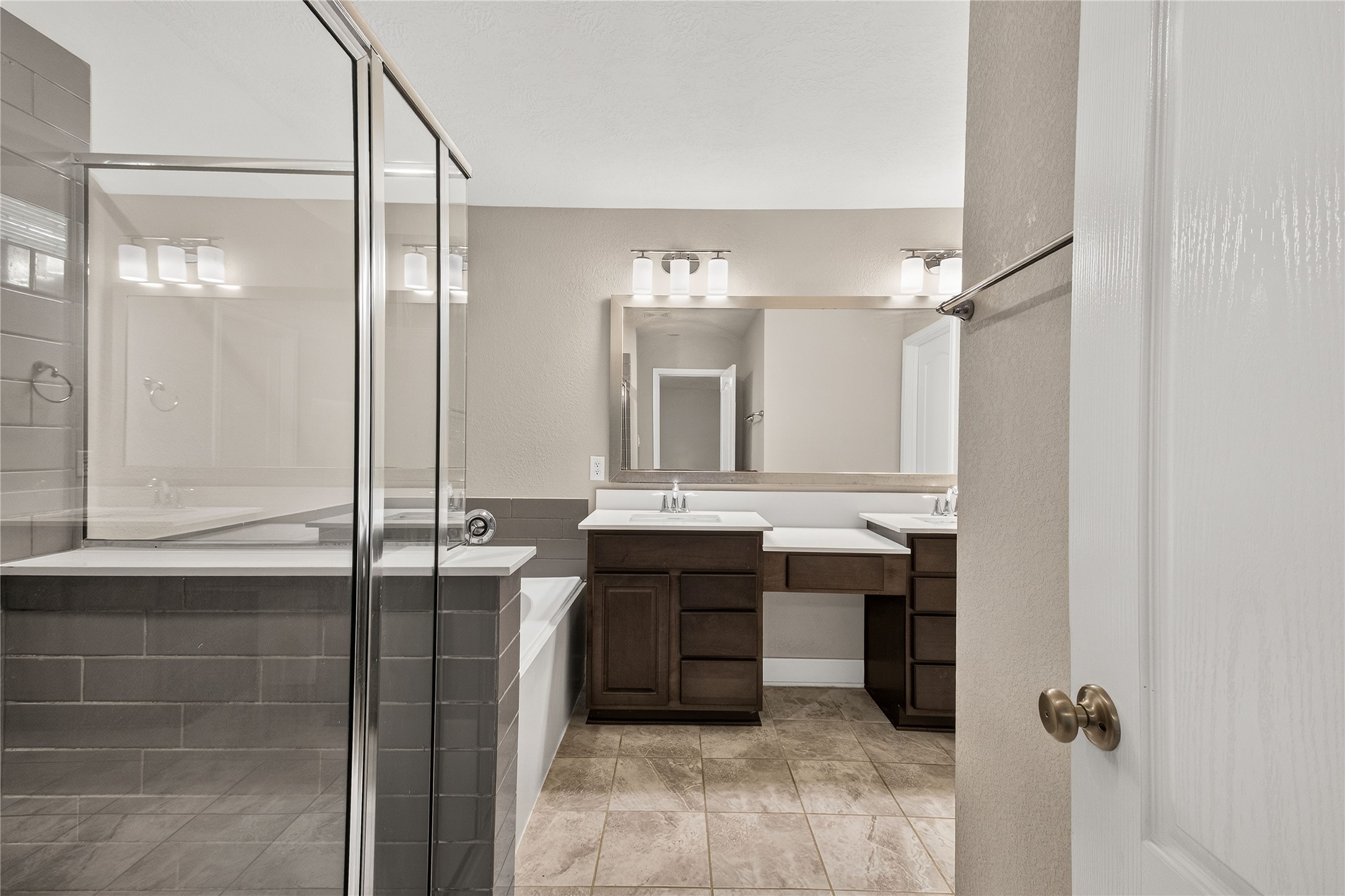 10214 Pinewood Fox Drive Property Photo 37