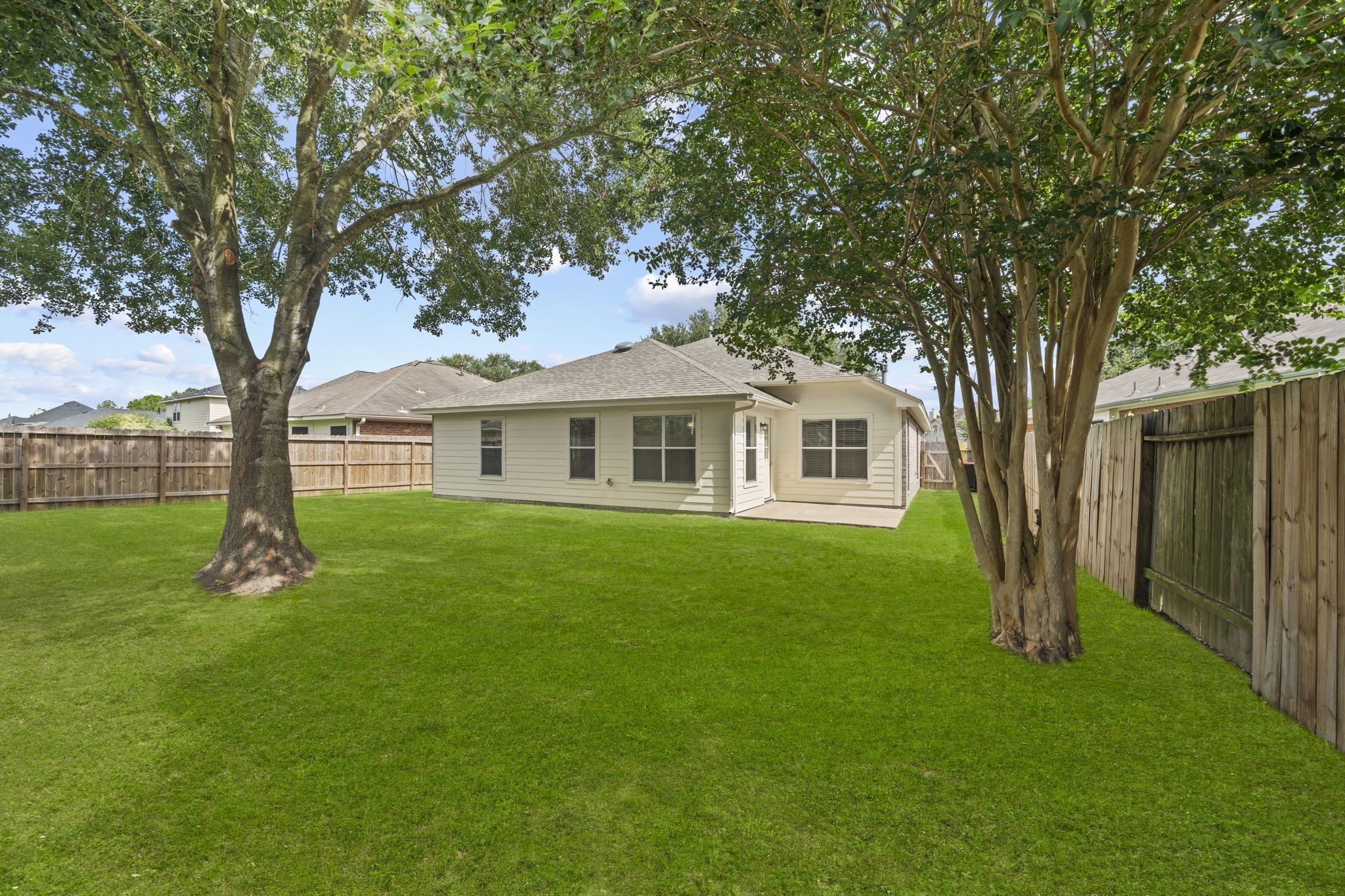 19935 Silver Rock Drive Property Photo 19