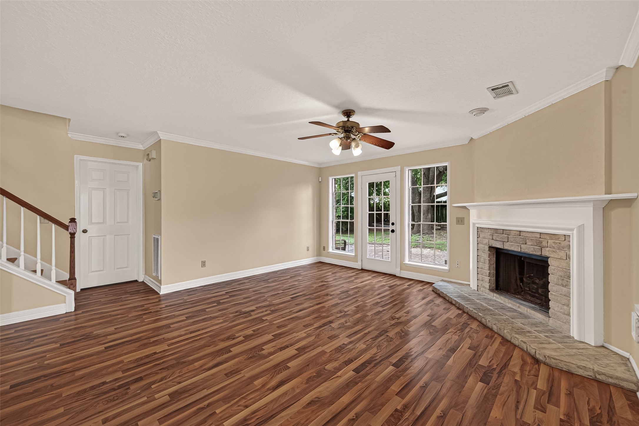 3414 Cobblestone Creek Way Property Photo 13