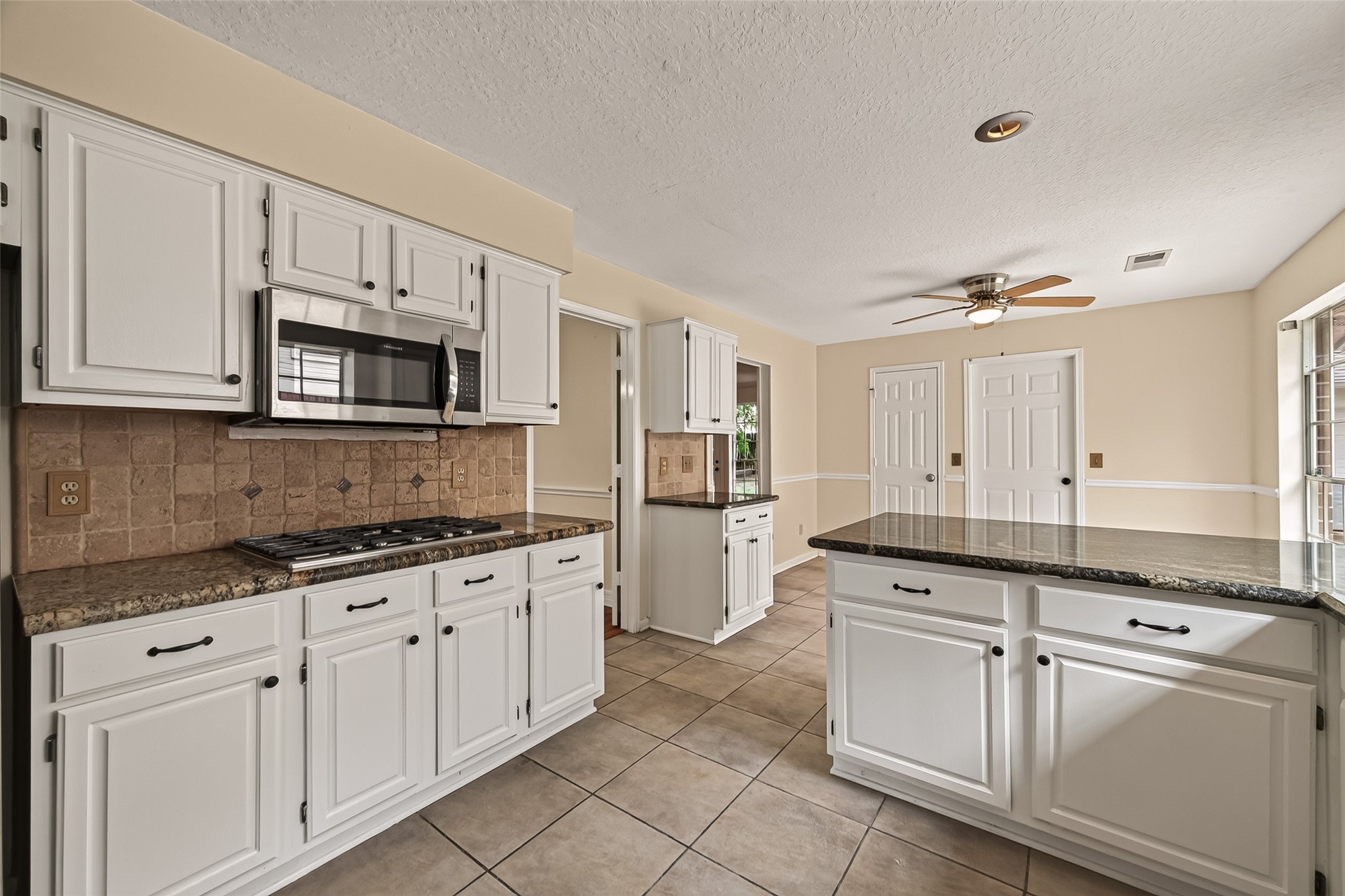 3414 Cobblestone Creek Way Property Photo 24