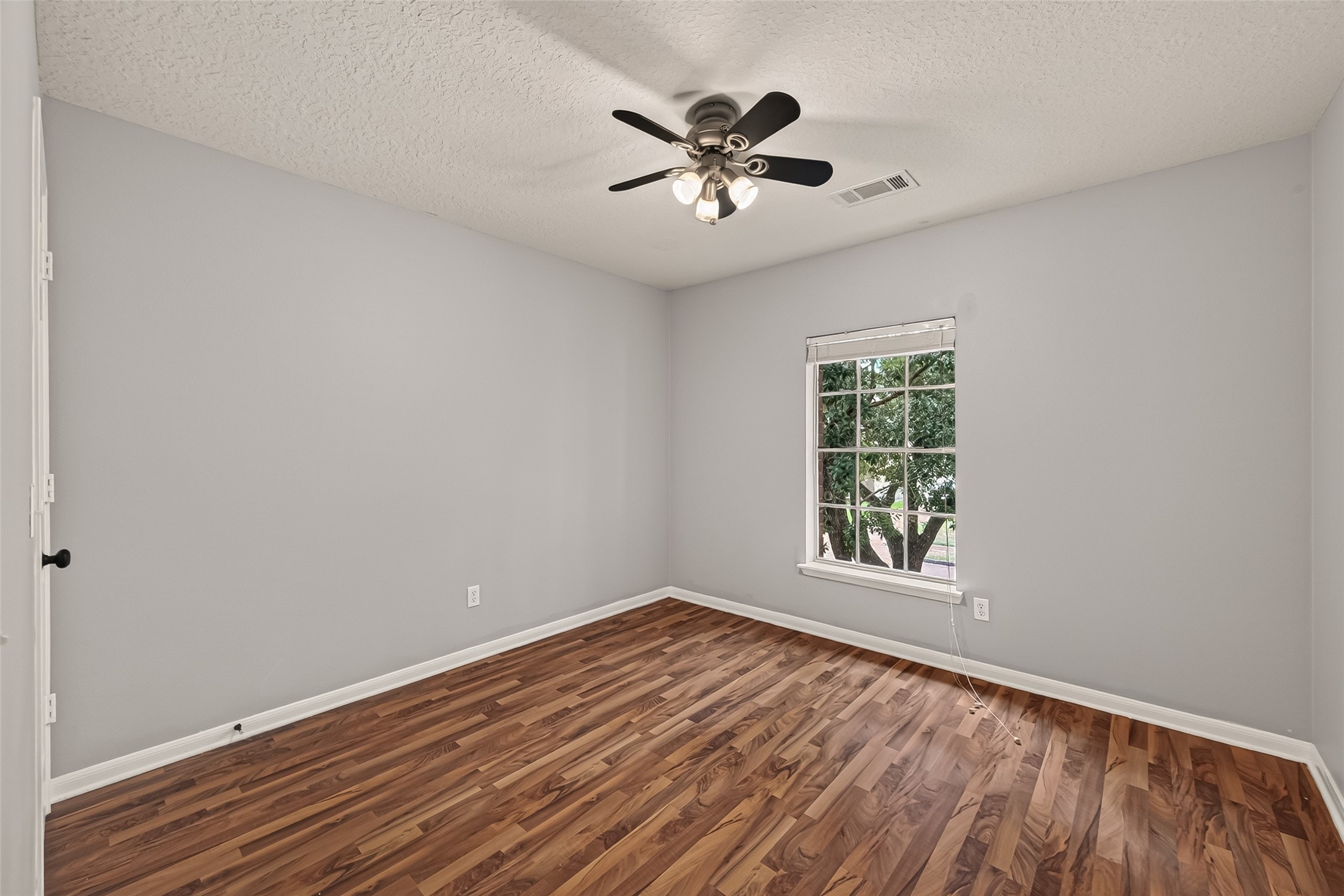 3414 Cobblestone Creek Way Property Photo 31
