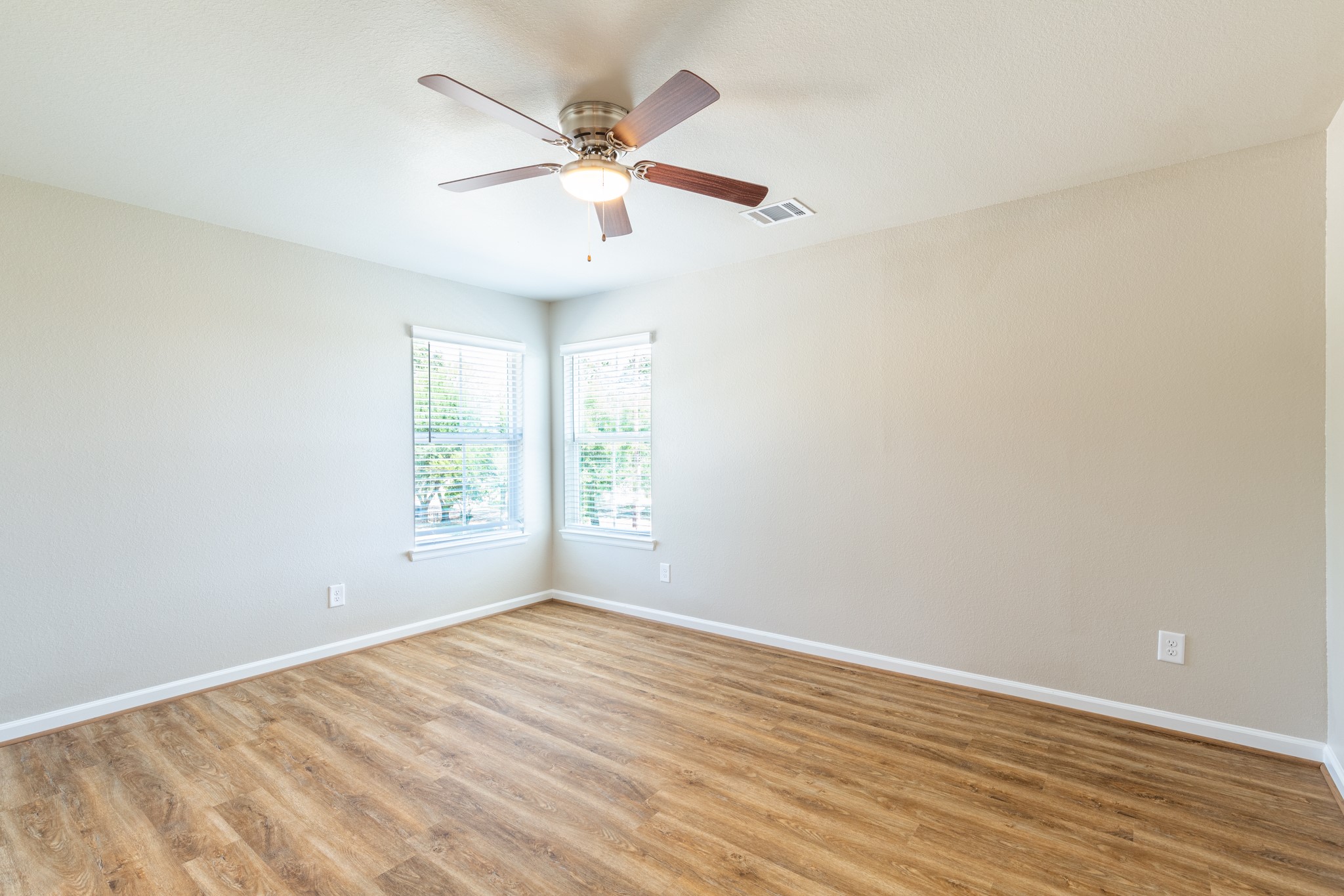 231 Park Place Circle D Property Photo 4
