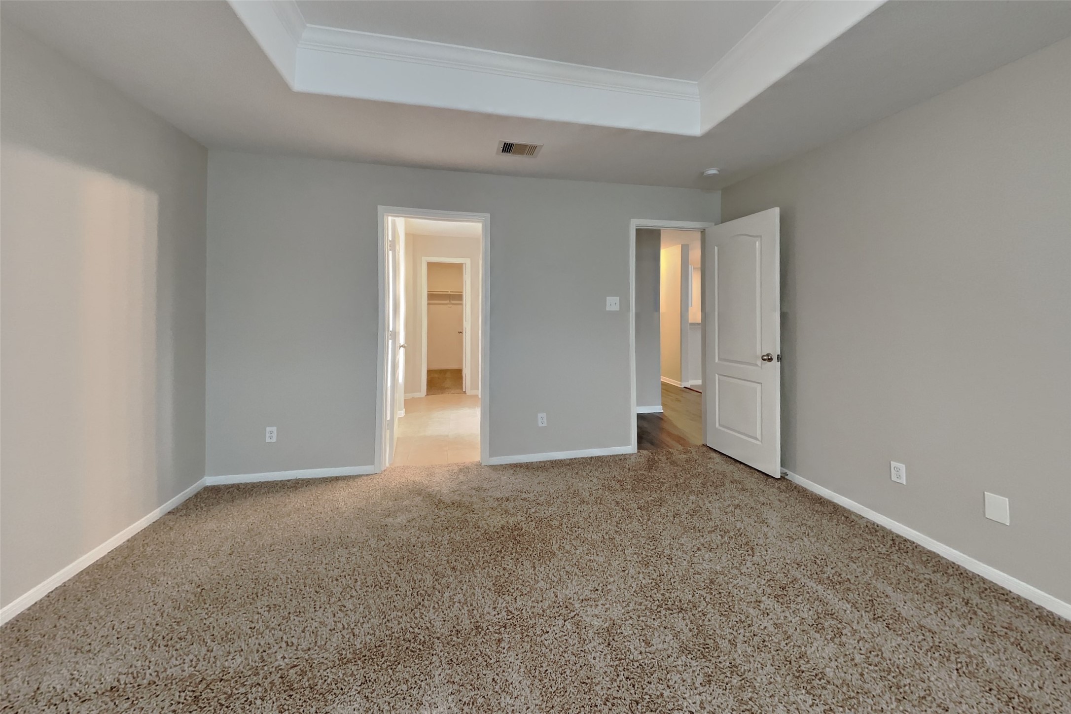 7906 Buffalo View Lane Property Photo 8