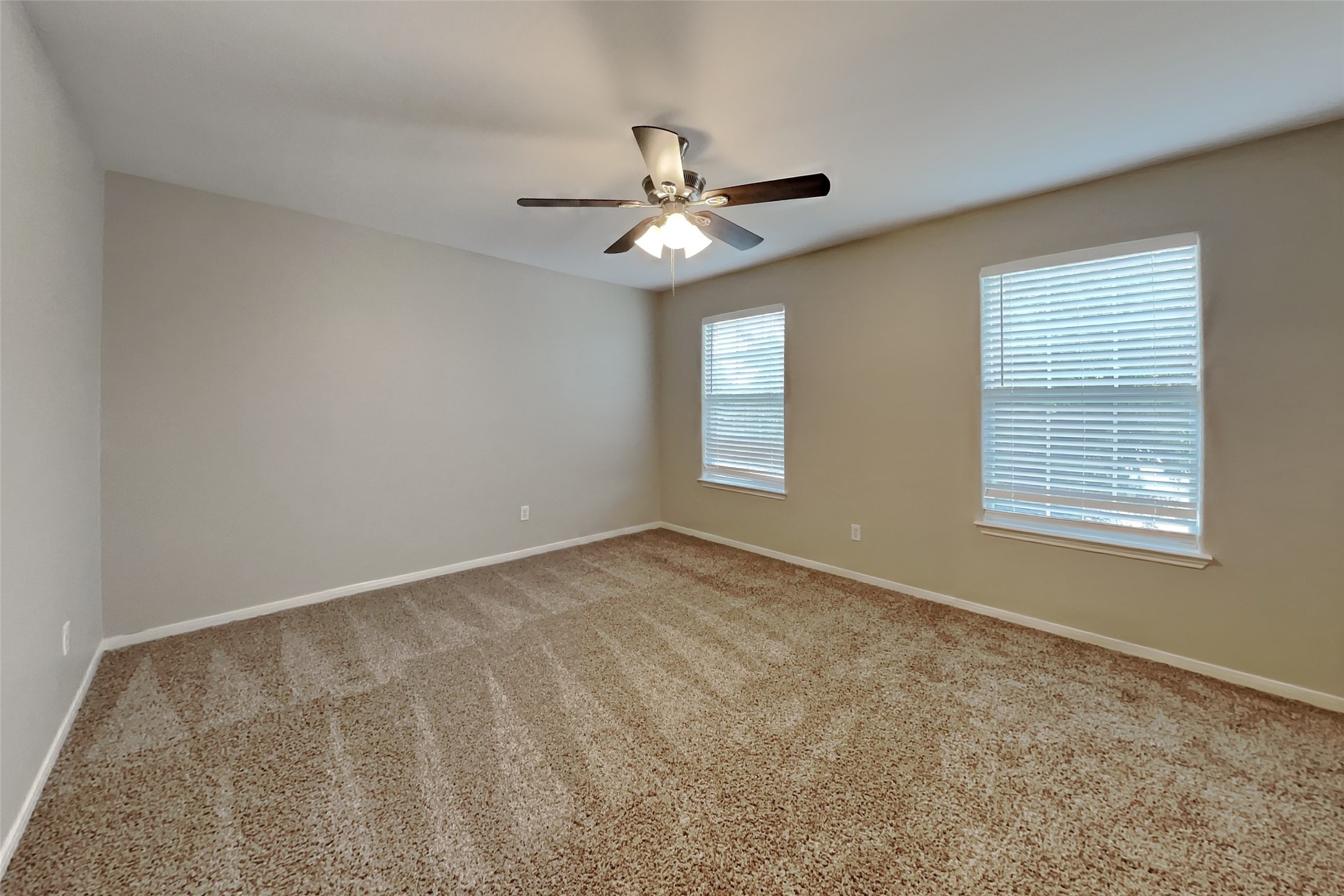 7906 Buffalo View Lane Property Photo 13