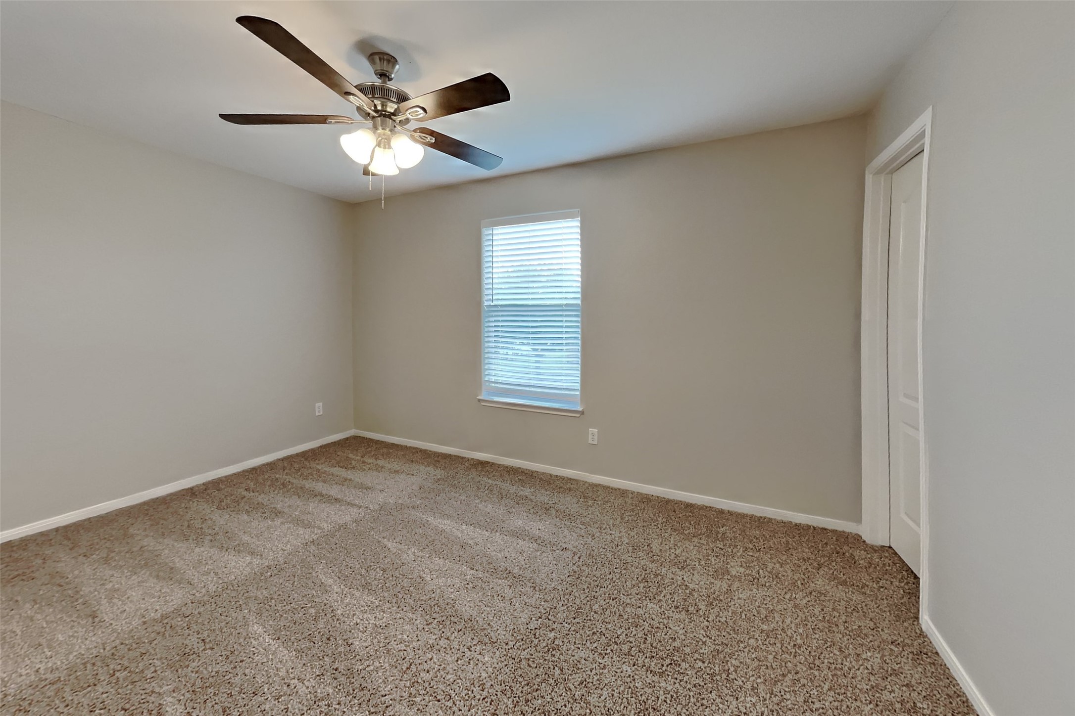 7906 Buffalo View Lane Property Photo 15