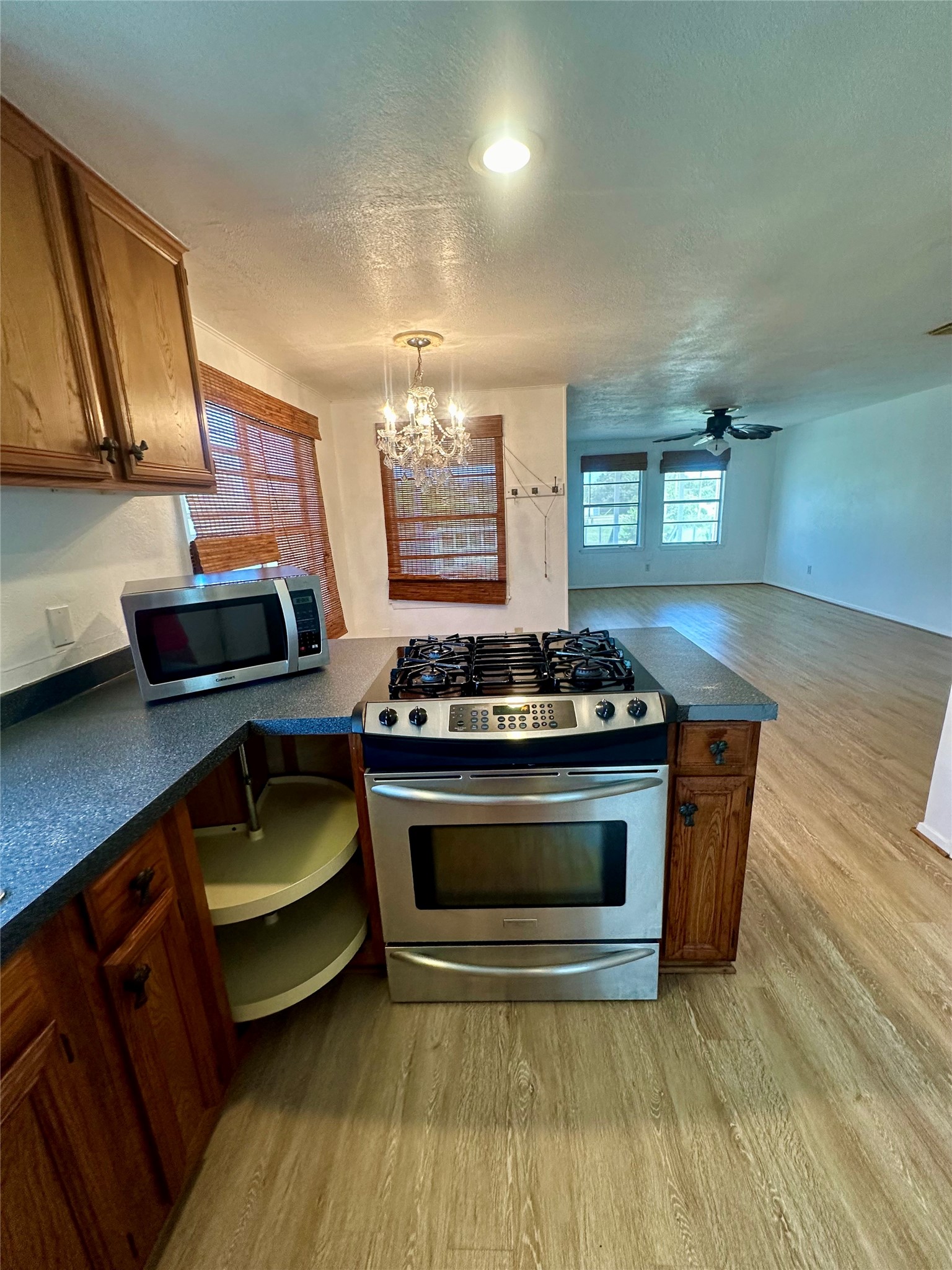 124 7th Street Property Photo 8