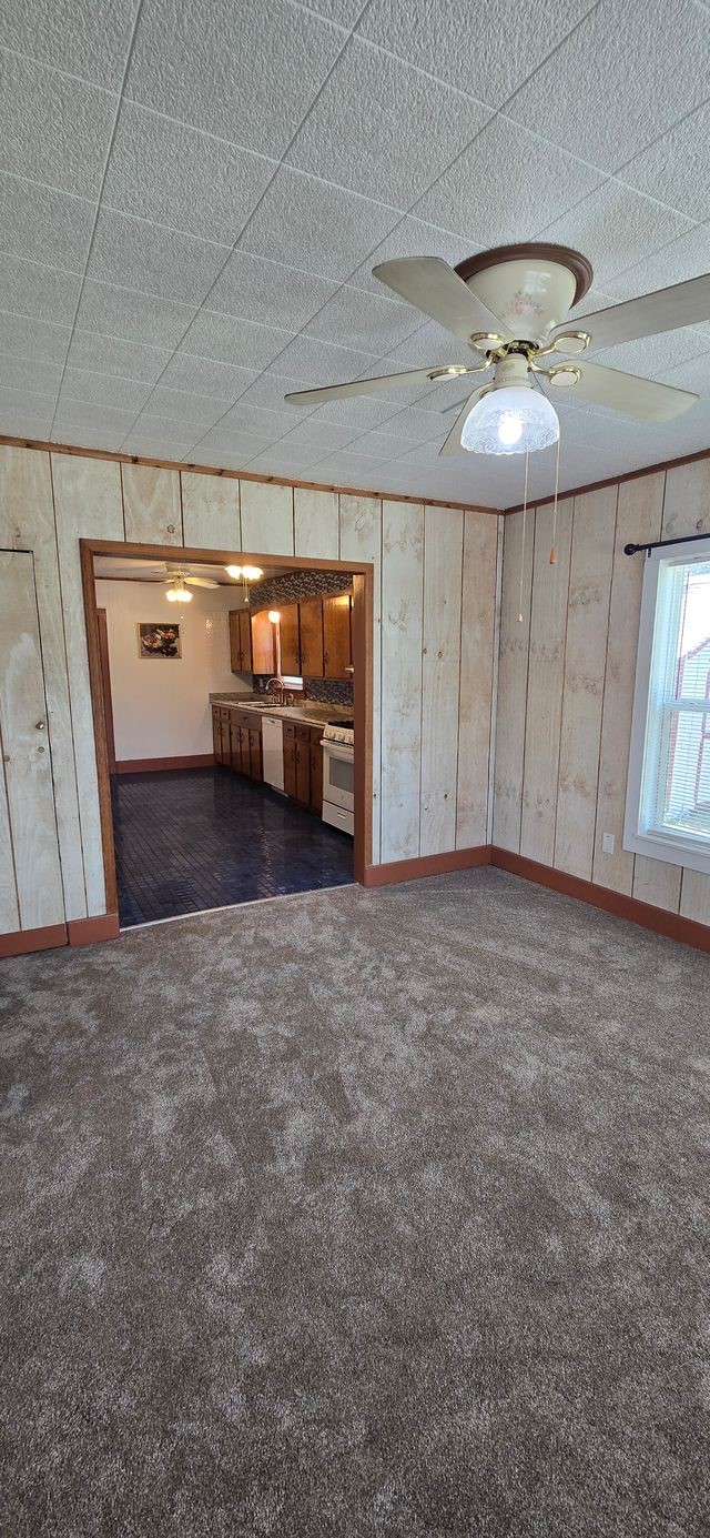 417 E Jack Street Property Photo 11
