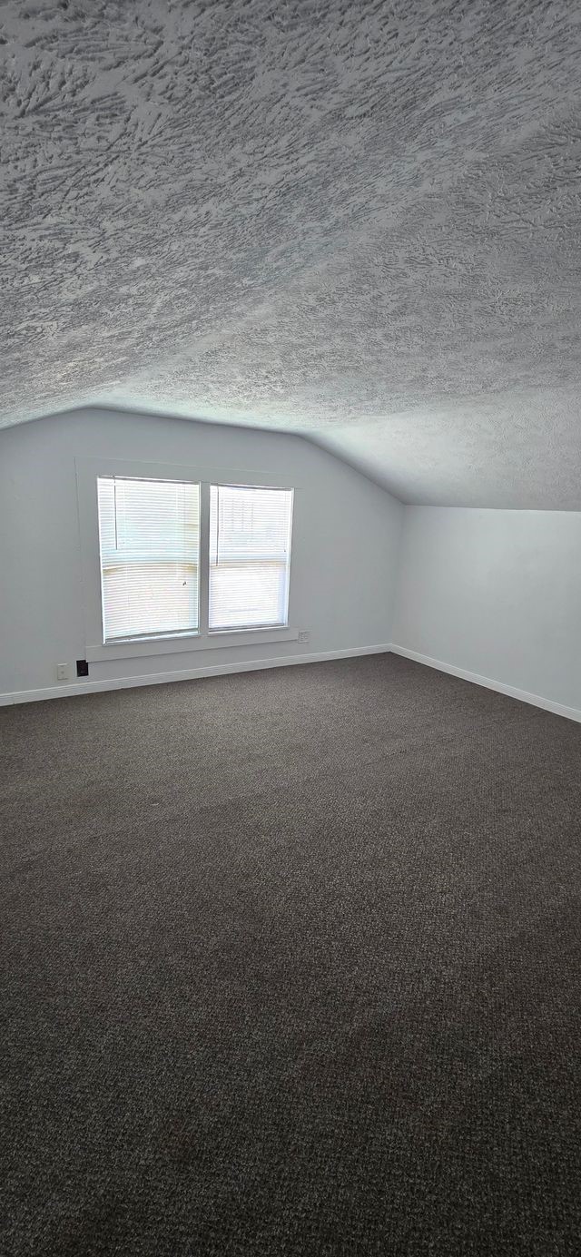 417 E Jack Street Property Photo 20