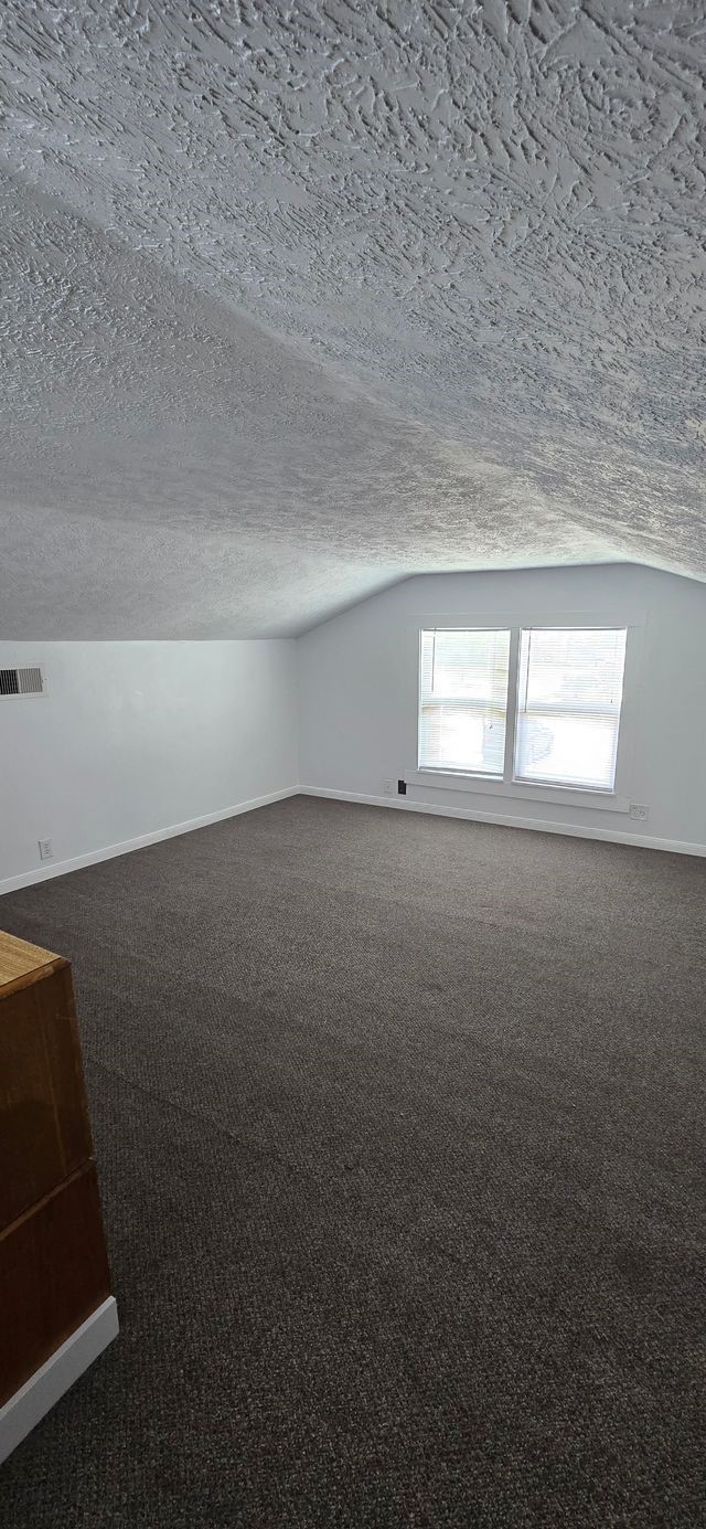 417 E Jack Street Property Photo 22