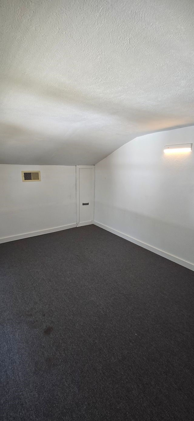 417 E Jack Street Property Photo 25