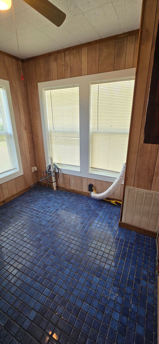 417 E Jack Street Property Photo 27