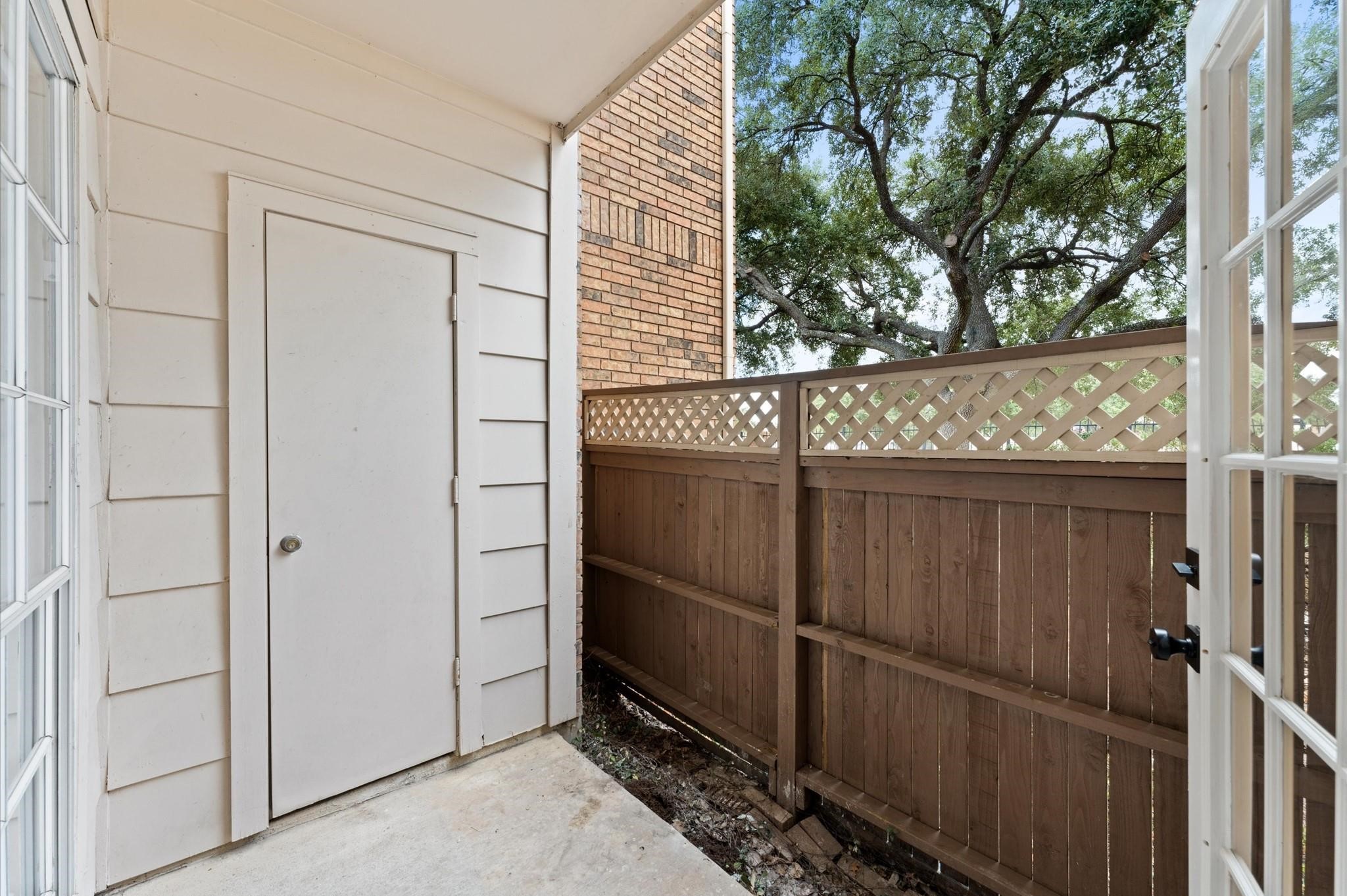 2626 Holly Hall Street 303 Property Photo 12