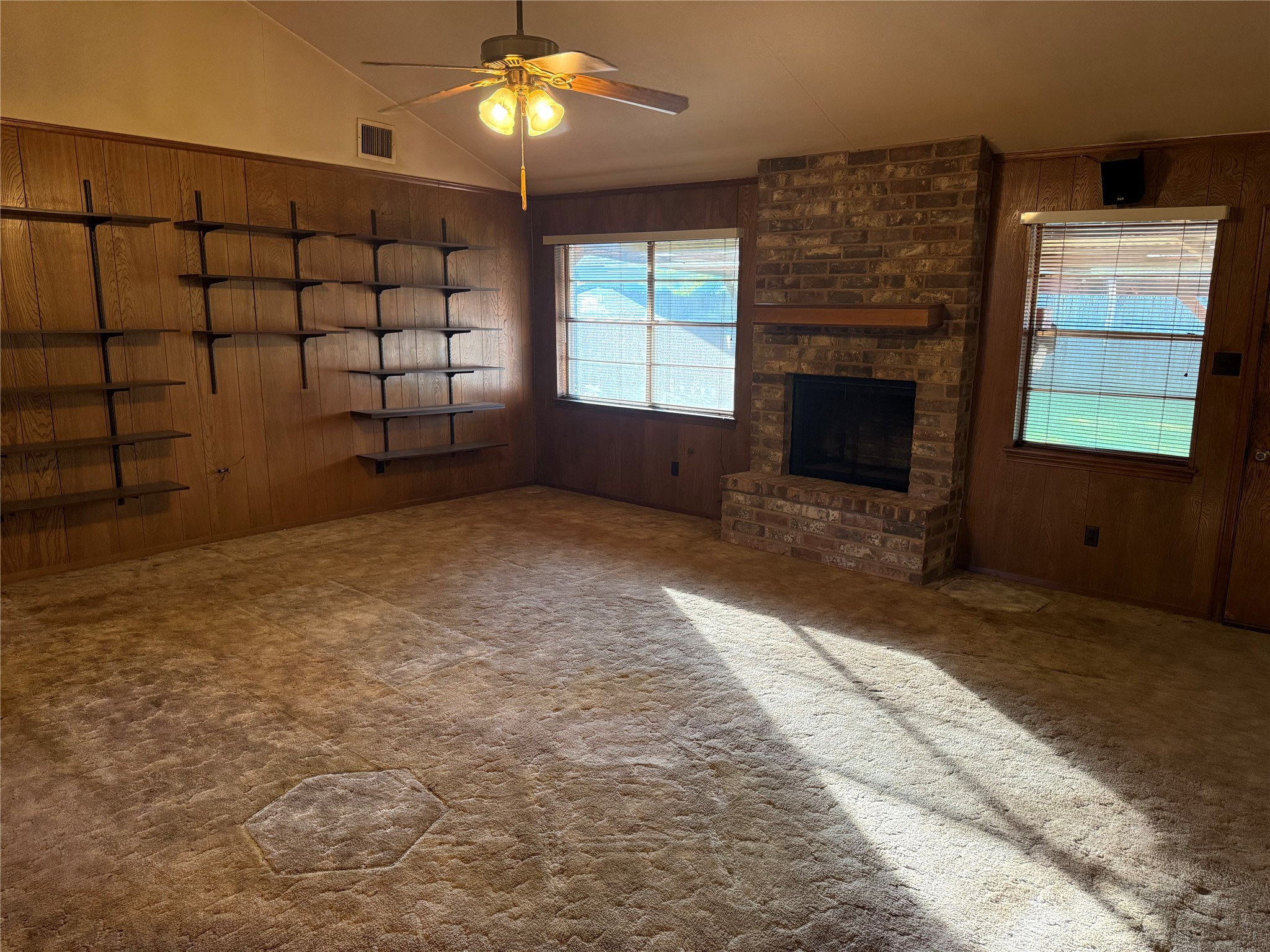 13715 Brightfield Drive Property Photo 2