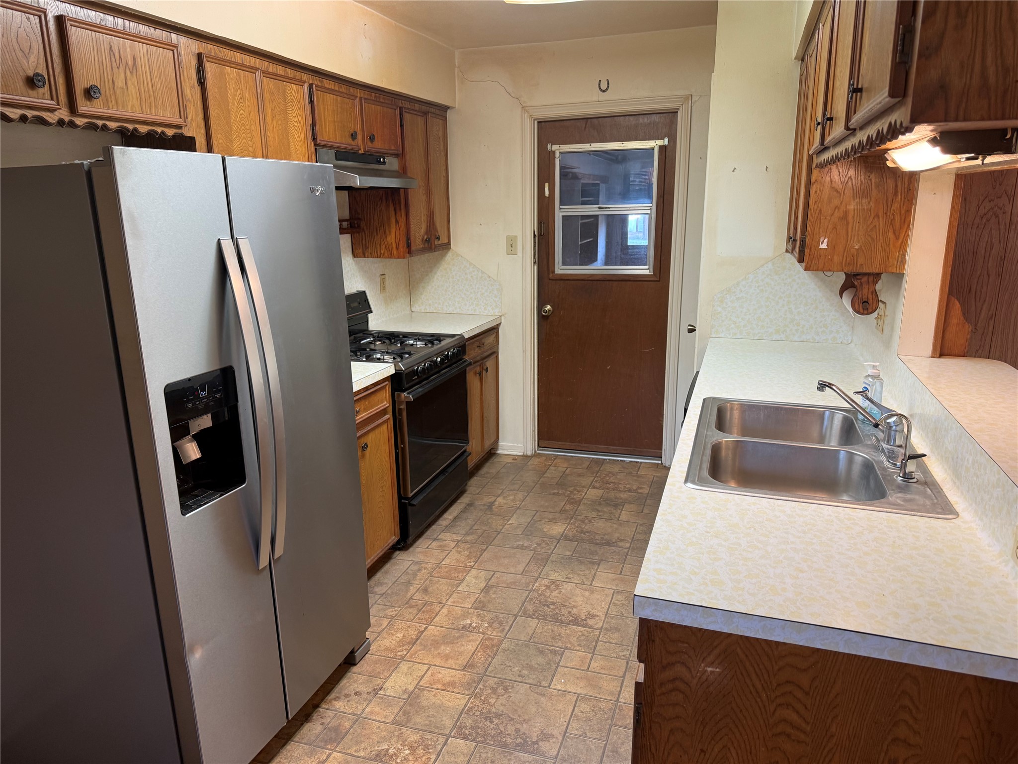 13715 Brightfield Drive Property Photo 4