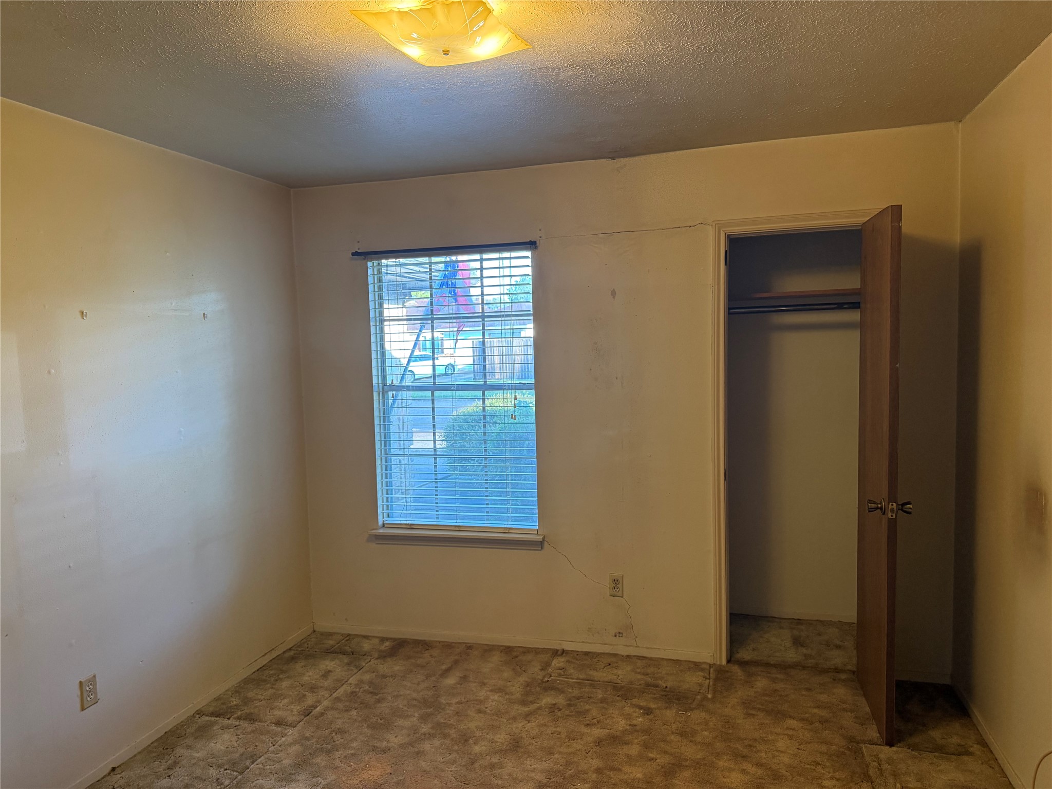 13715 Brightfield Drive Property Photo 11