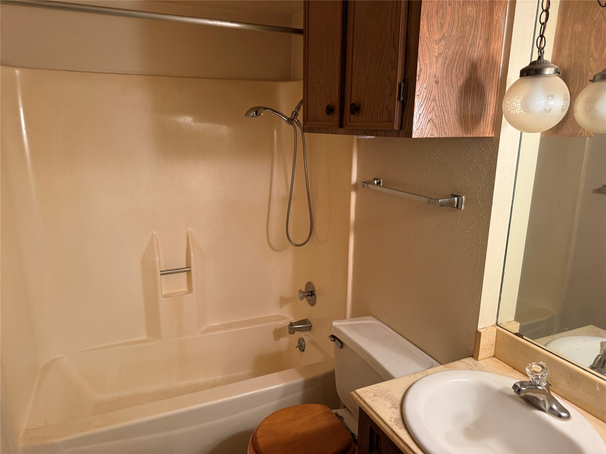13715 Brightfield Drive Property Photo 13