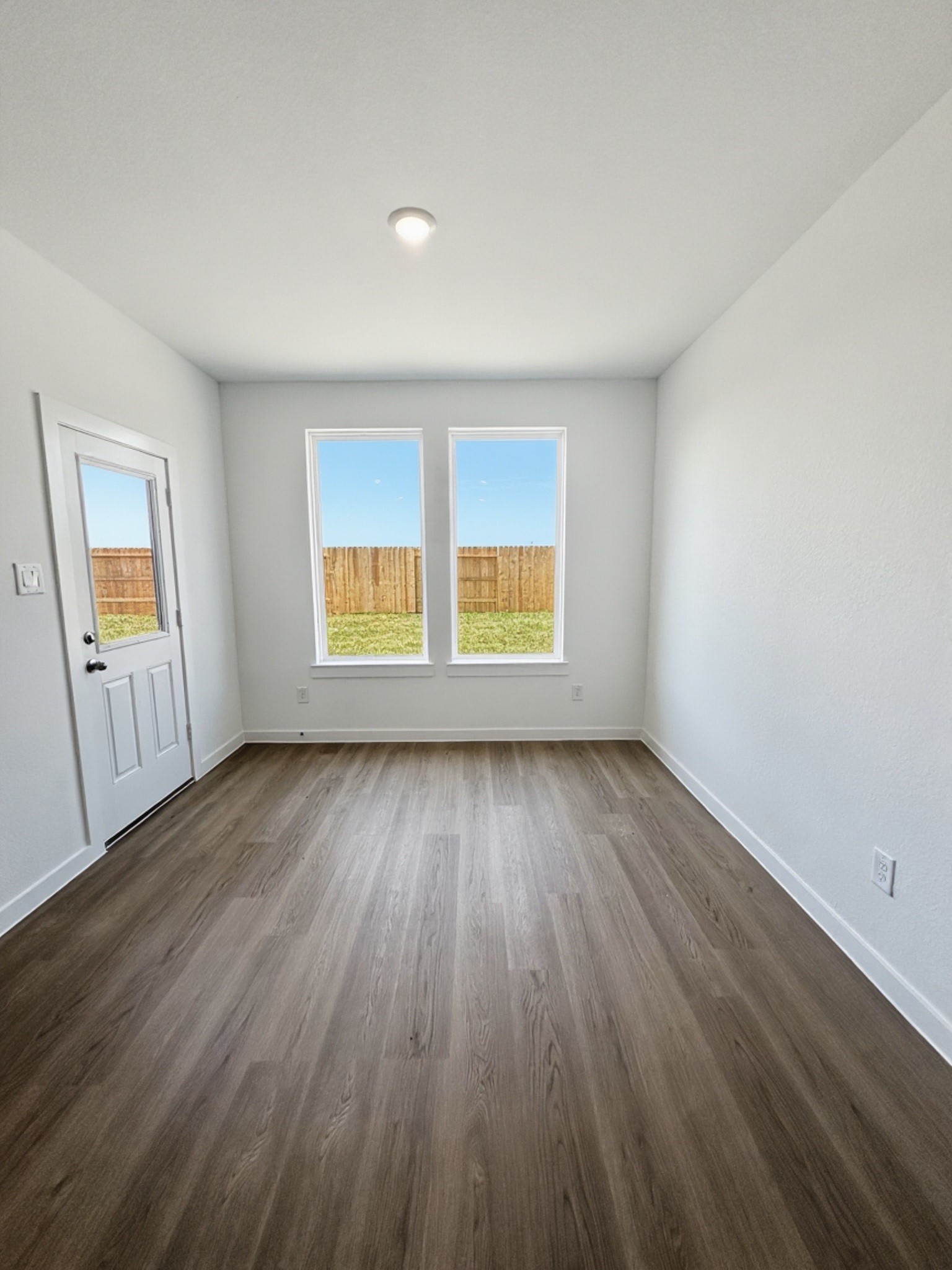 13902 Bay Crest Drive Property Photo 15