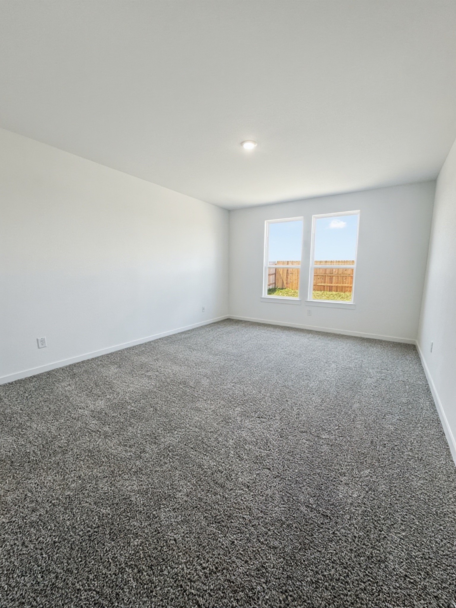 13902 Bay Crest Drive Property Photo 18