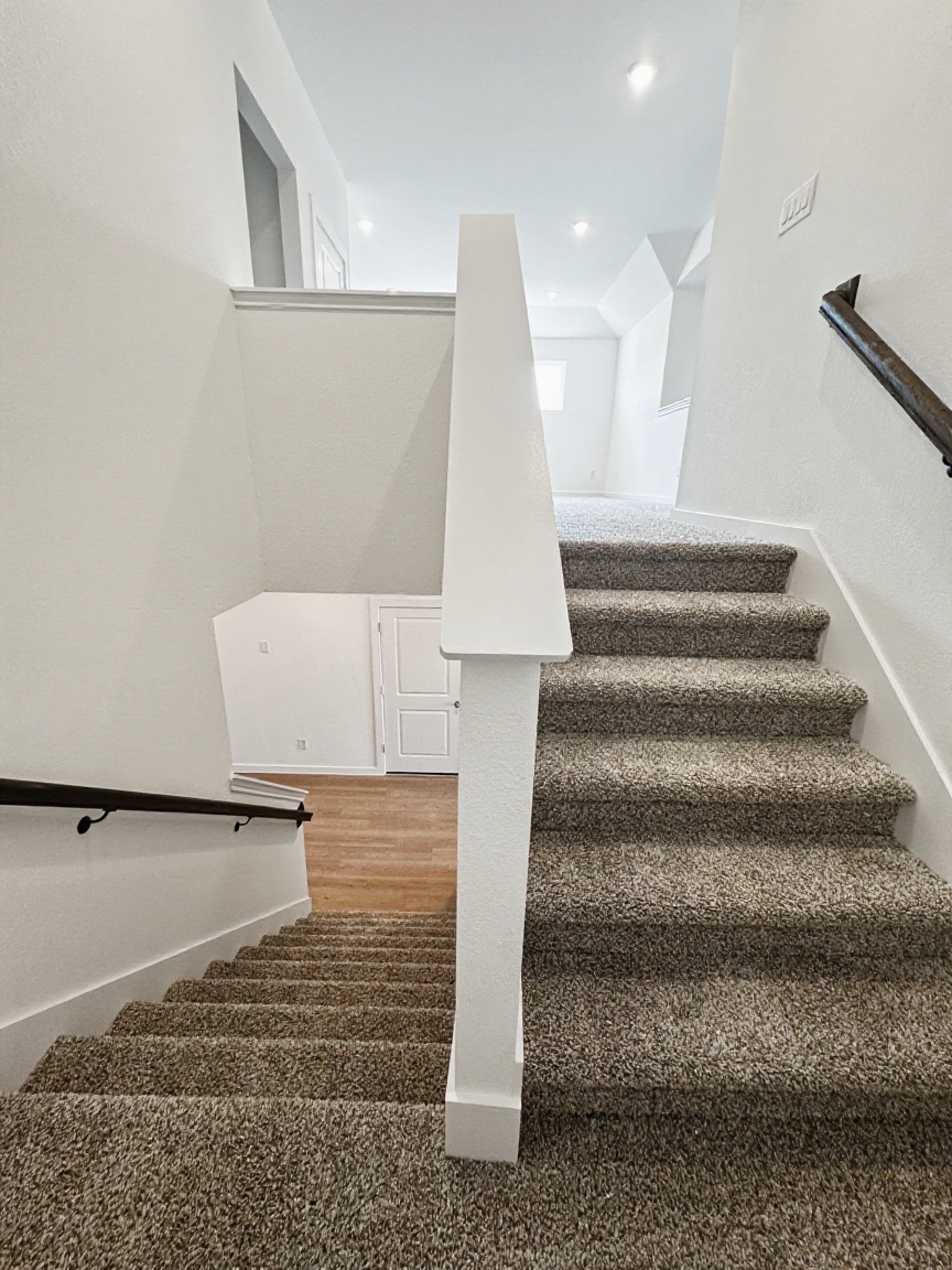 13902 Bay Crest Drive Property Photo 25