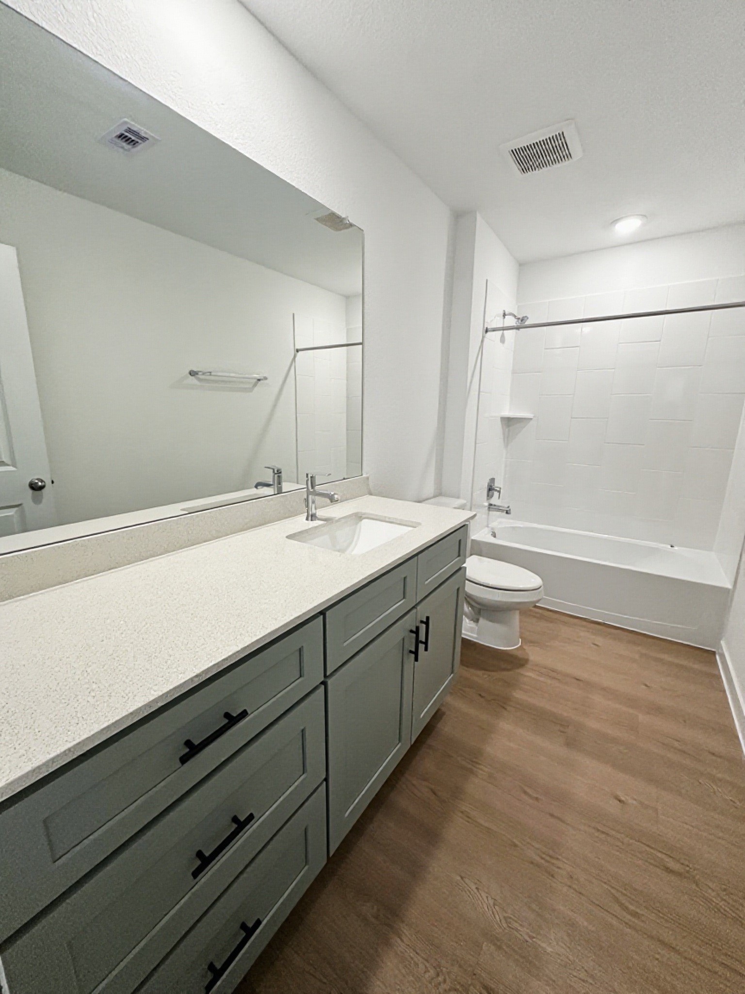 13902 Bay Crest Drive Property Photo 35